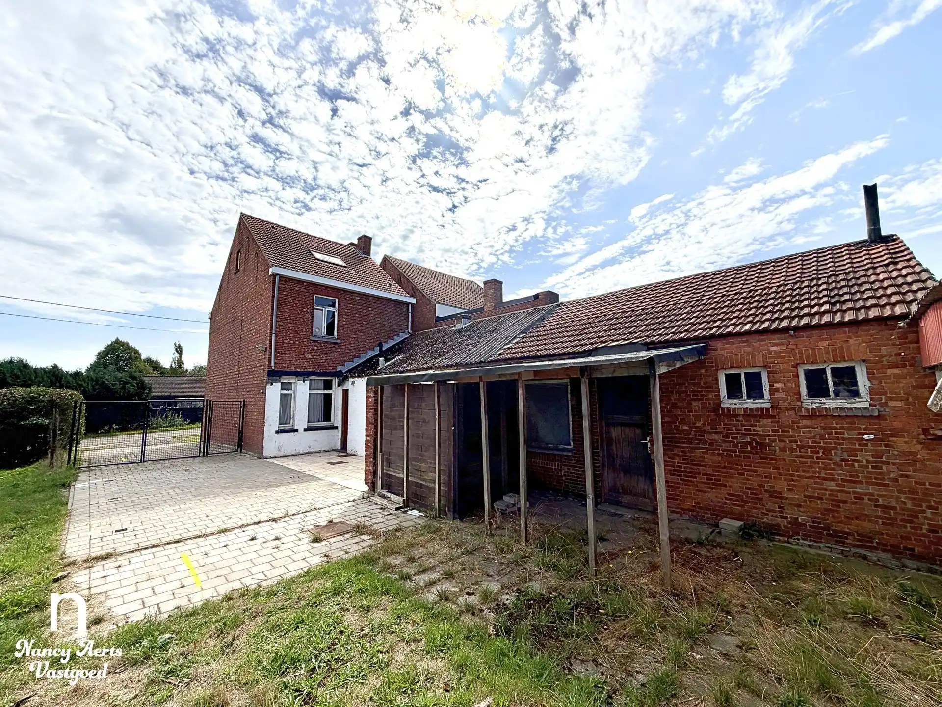 Woning op ruim perceel van 13a10ca met extra bouwpotentieel foto 8