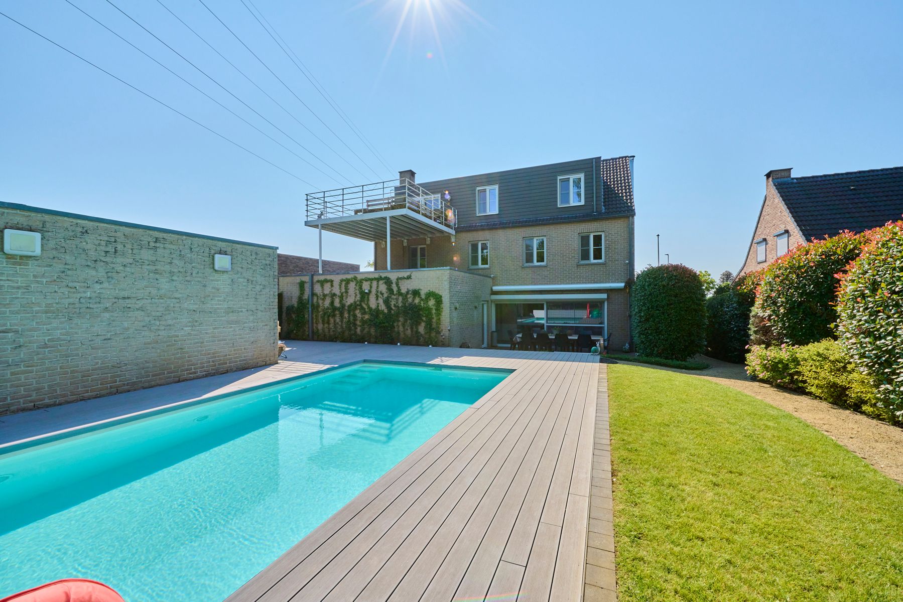 Exclusieve woning met handelzaak,appartement, zwembad en lift. foto 65