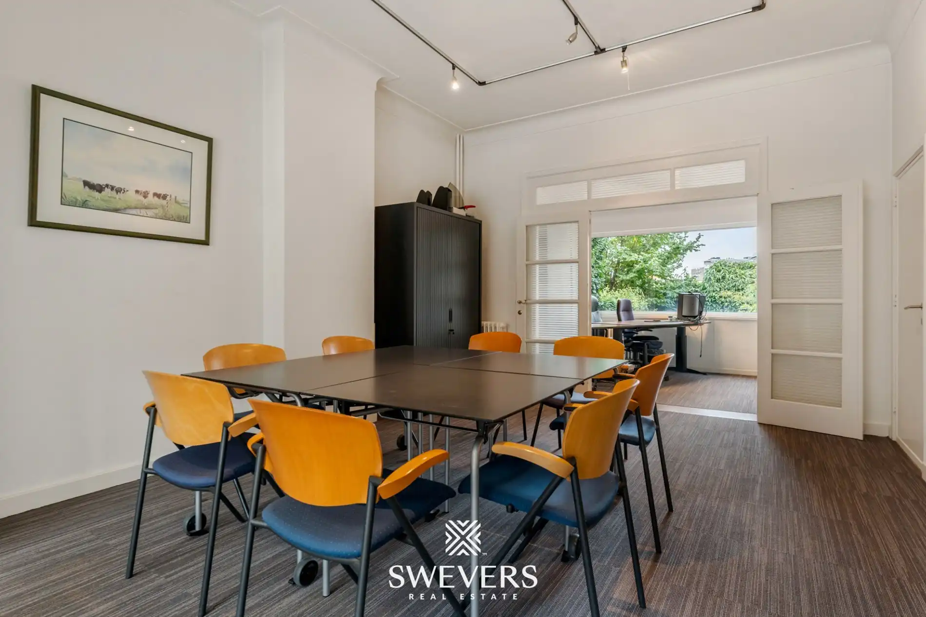 Stijlvol herenhuis met kantoorruimte en 3 slaapkamers in hartje Hasselt foto 8