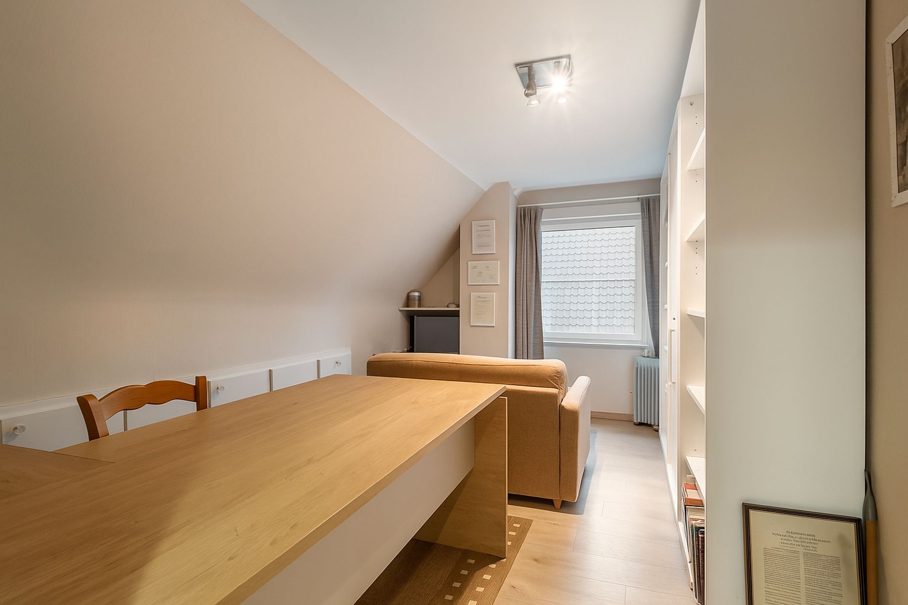 Instapklare woning in rustige woonwijk te Loppem! foto 11