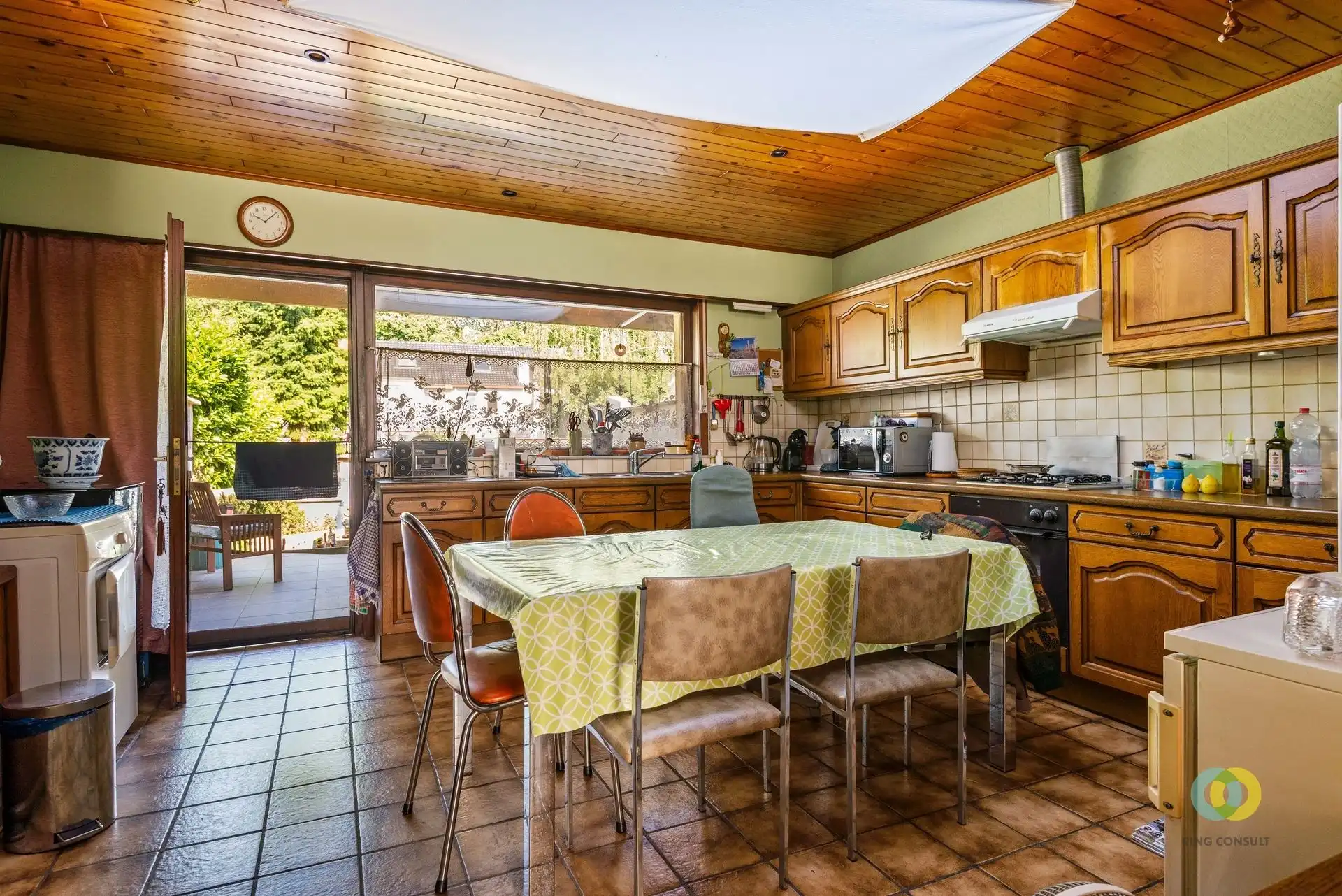 Woning met staanplaats en tuin foto 4
