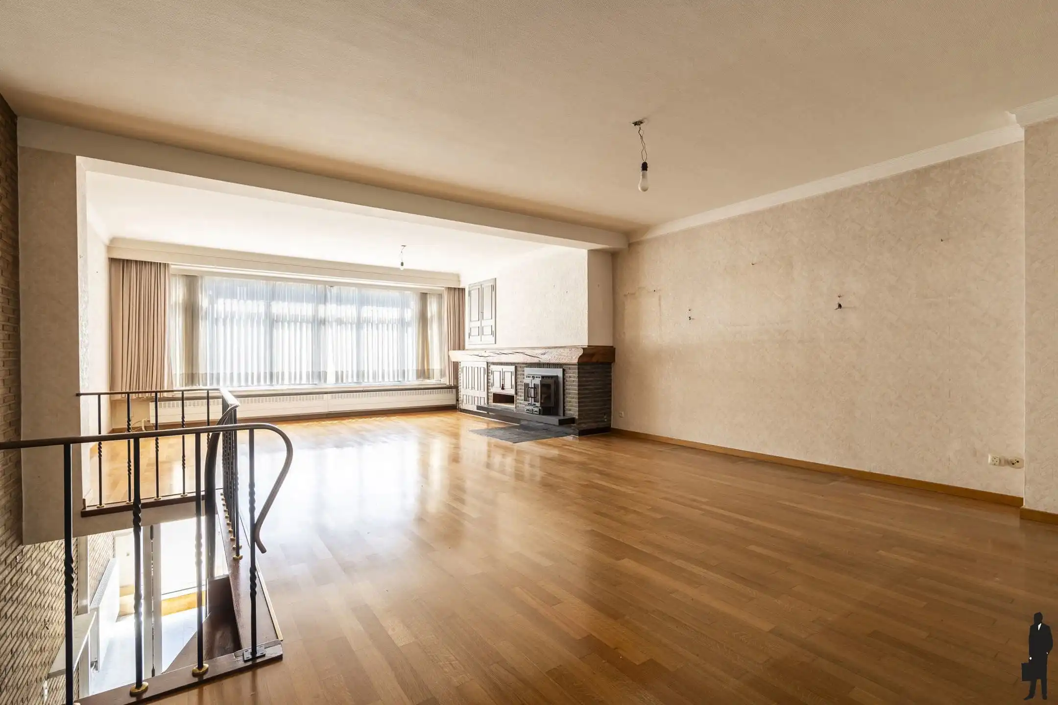 Op te frissen woning met 4 slpk en zuidwestgerichte tuin foto 6
