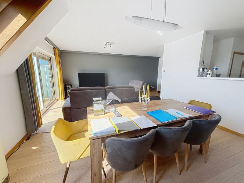 Appartement met terras foto 6