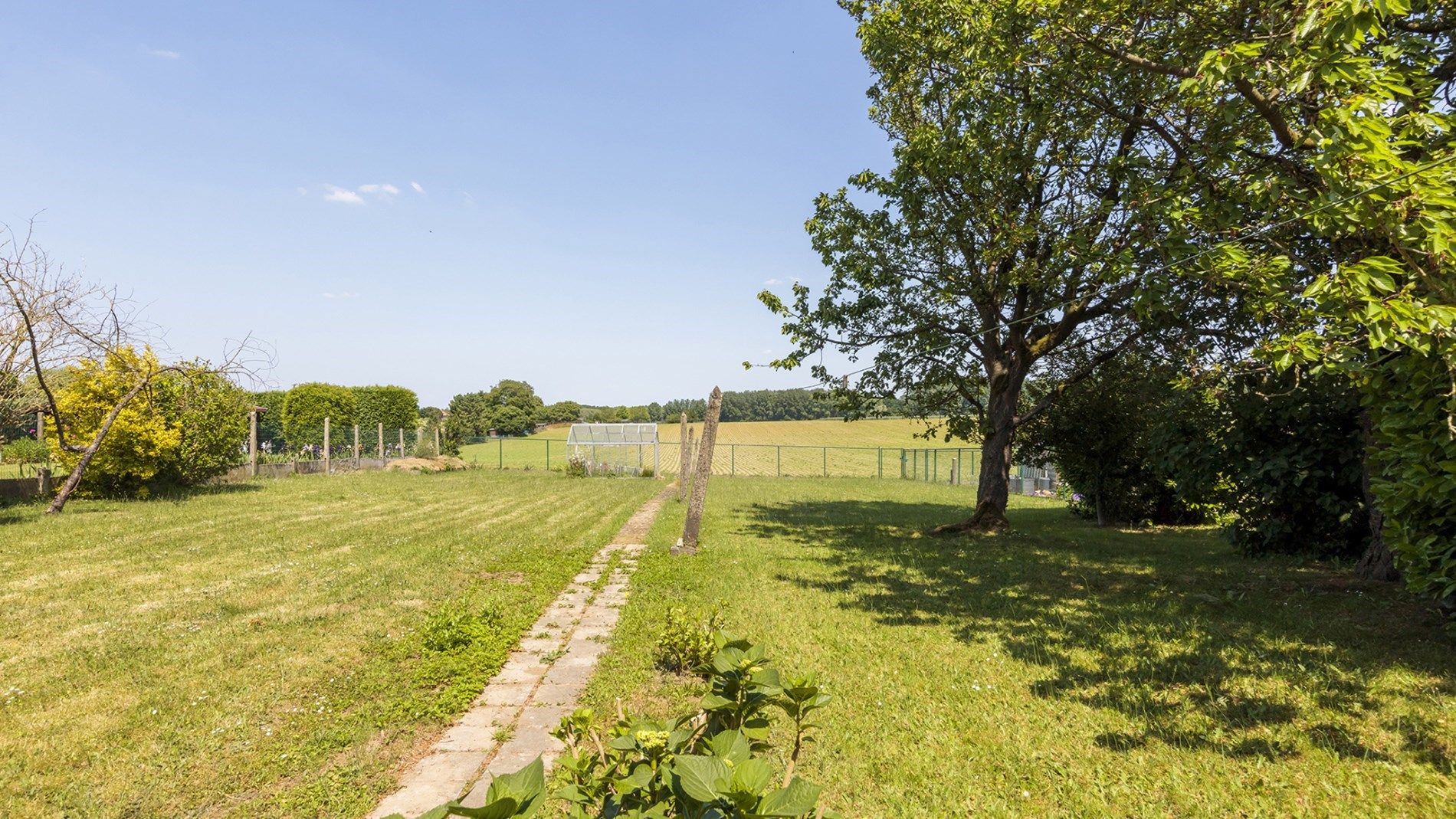 Woning,  mogelijks op te splitsen naar 2 woningen foto 12