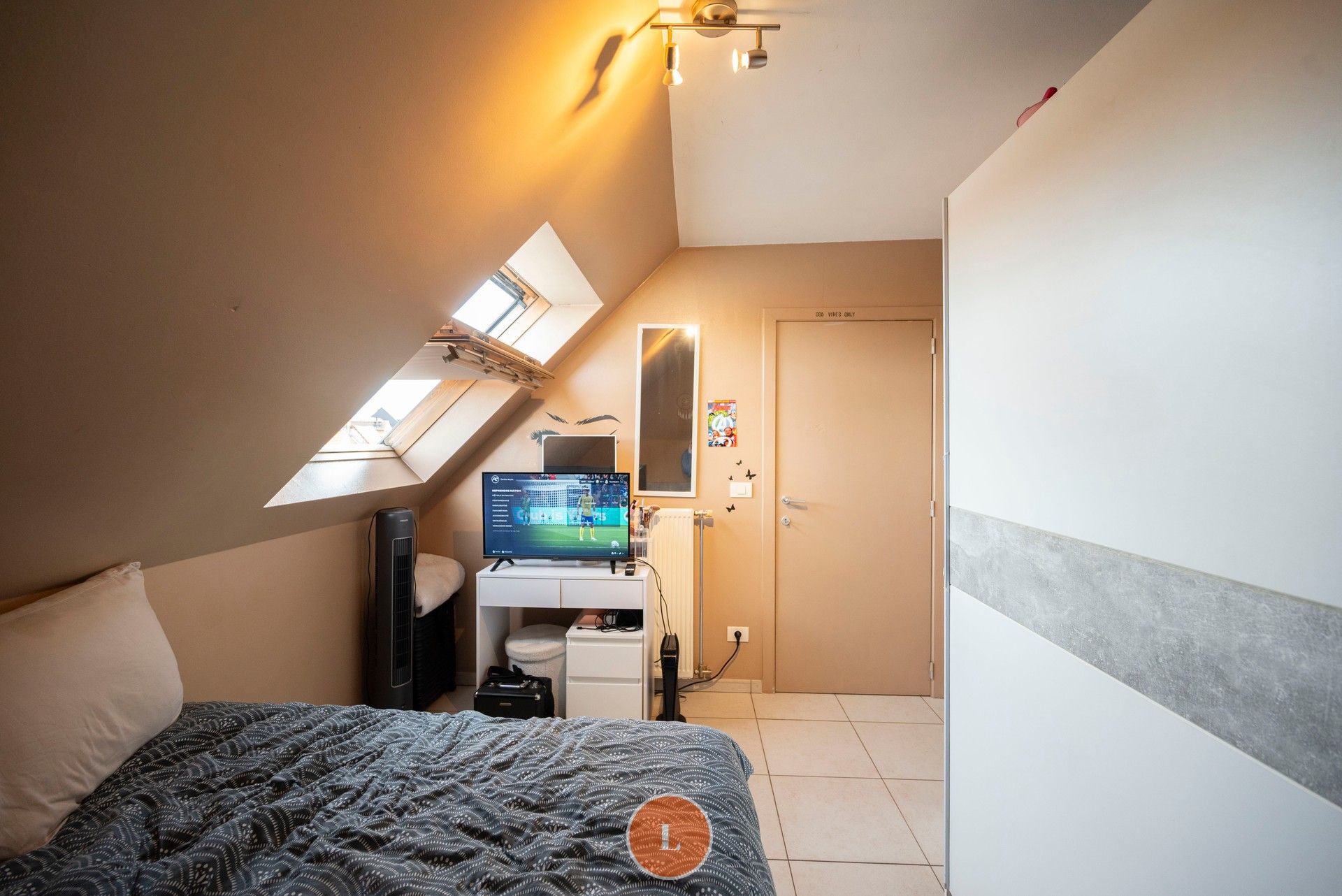 Tof recent appartement met garage in centrum Rekkem foto 8