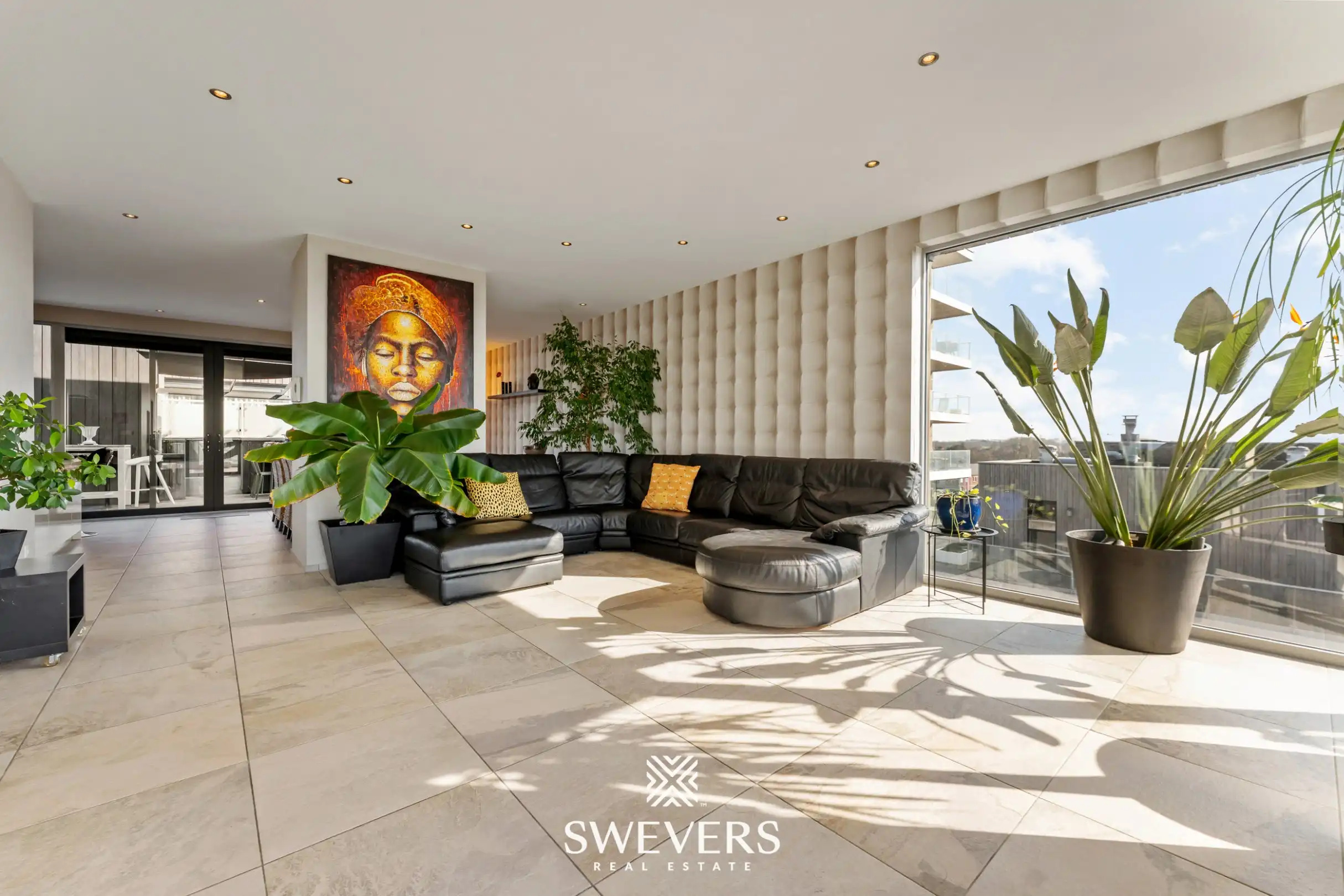 Luxueus penthouse van 204 m² met uitzonderlijke terrassen en panoramisch zicht in Hasselt foto 2