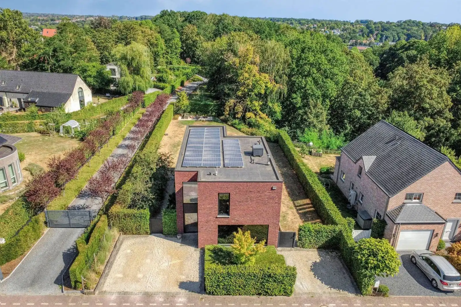 Luxe villa (320m²) met zwembad in Beersel (Alsemberg) foto 29