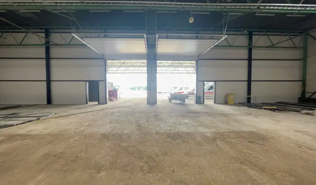 Magazijn te huur langs E34 in Turnhout foto 6