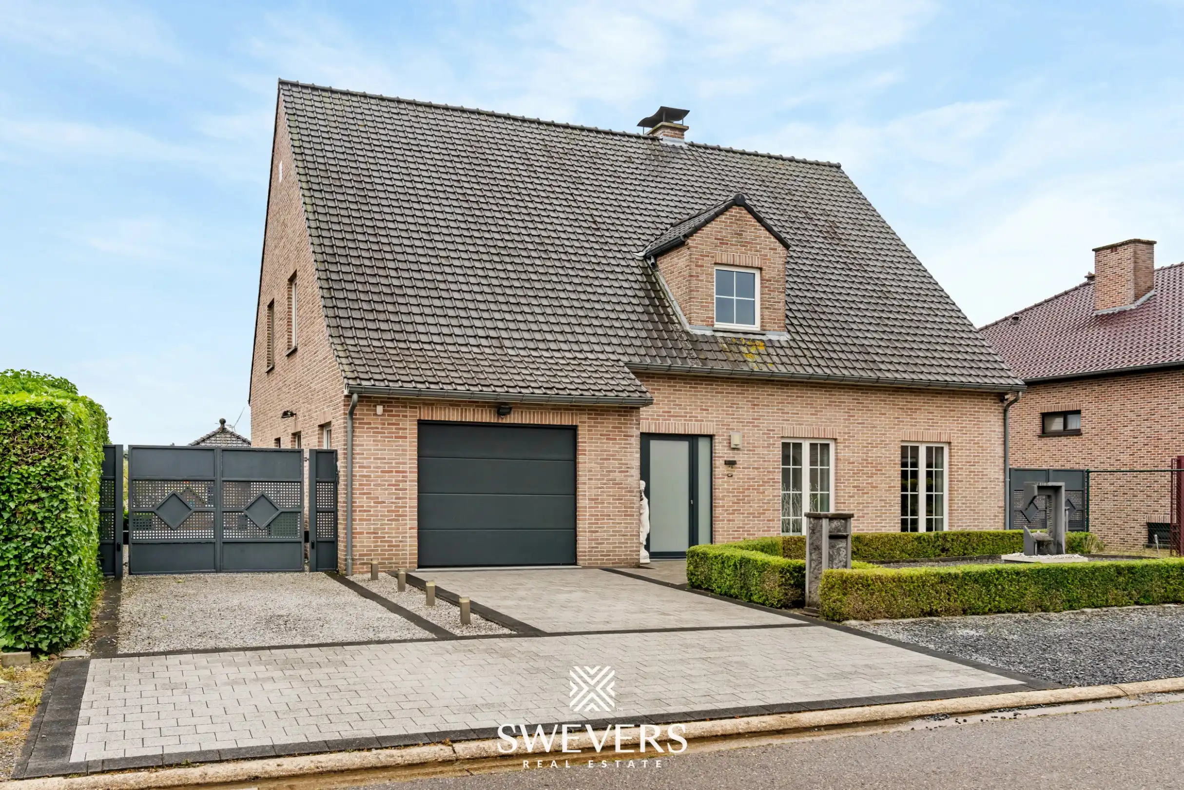 Ruime woning met 5 slaapkamers in doodlopende straat te Nieuwerkerken foto 33