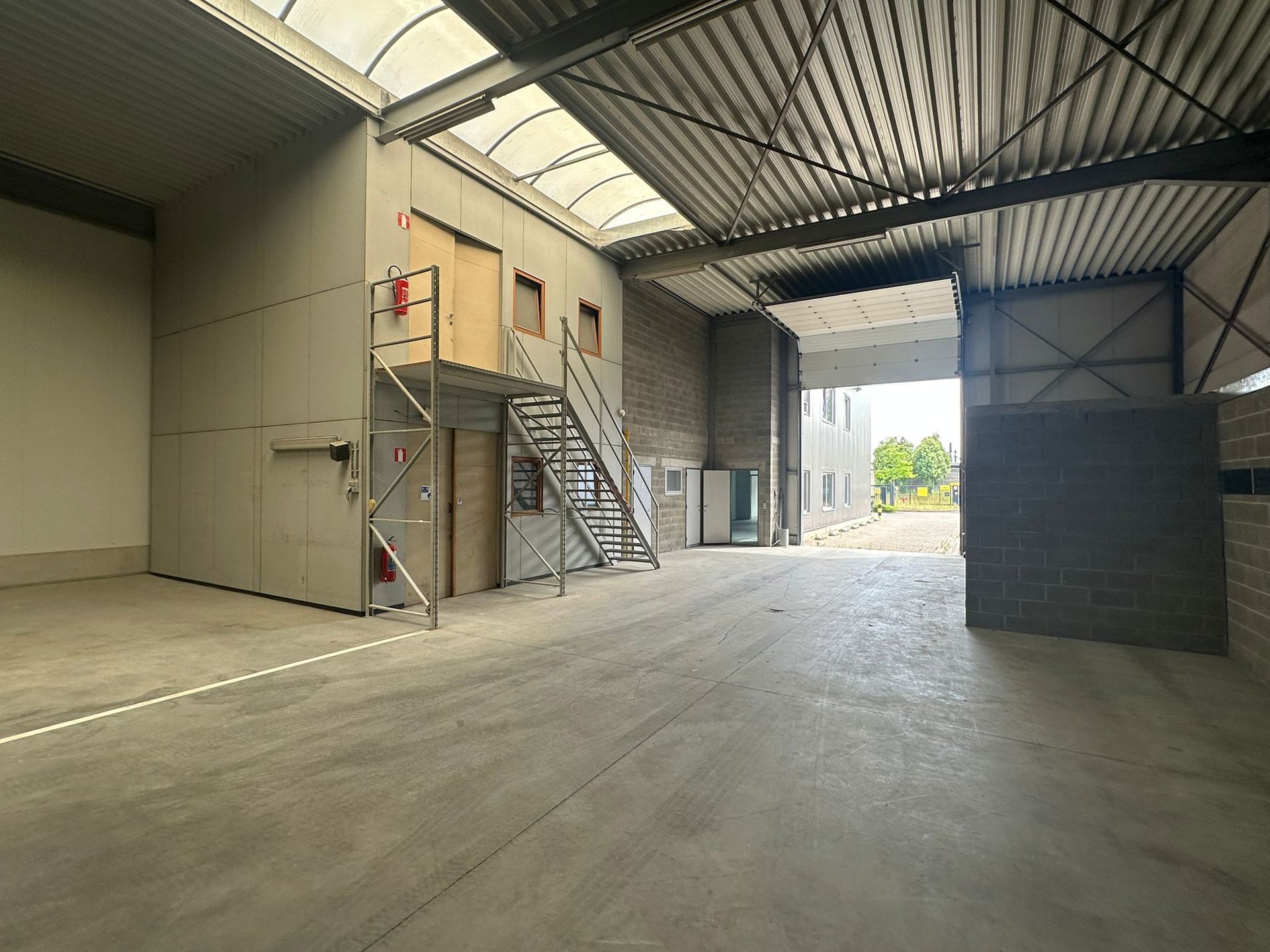 Bedrijfsvastgoed te huur foto 14