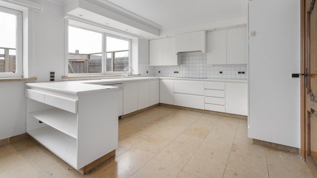 Bedrijfspand met woonst te huur in Dikkelvenne foto 11