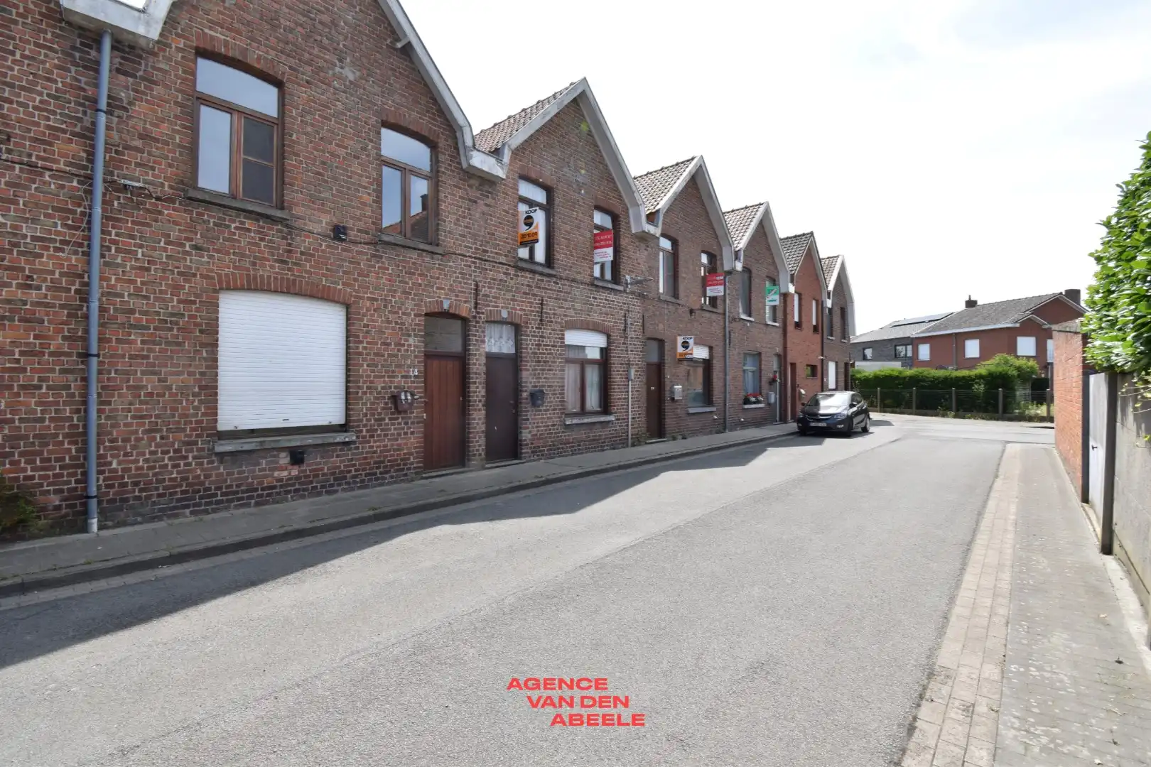 Te renoveren woning met 2 slaapkamers en fantastische tuin  foto 19