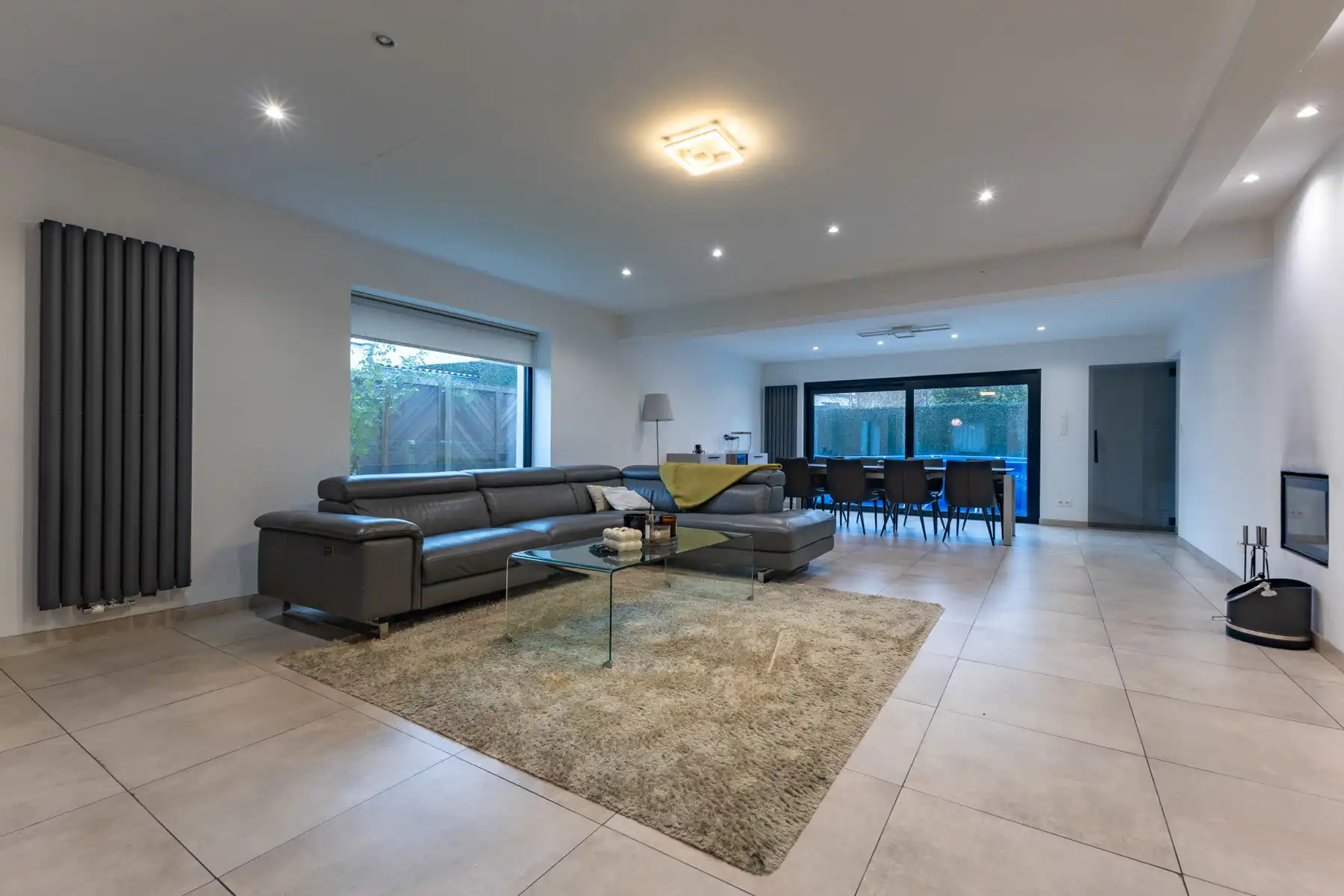 Gerenoveerde en goed onderhouden villa met 4 slaapkamers. foto 5