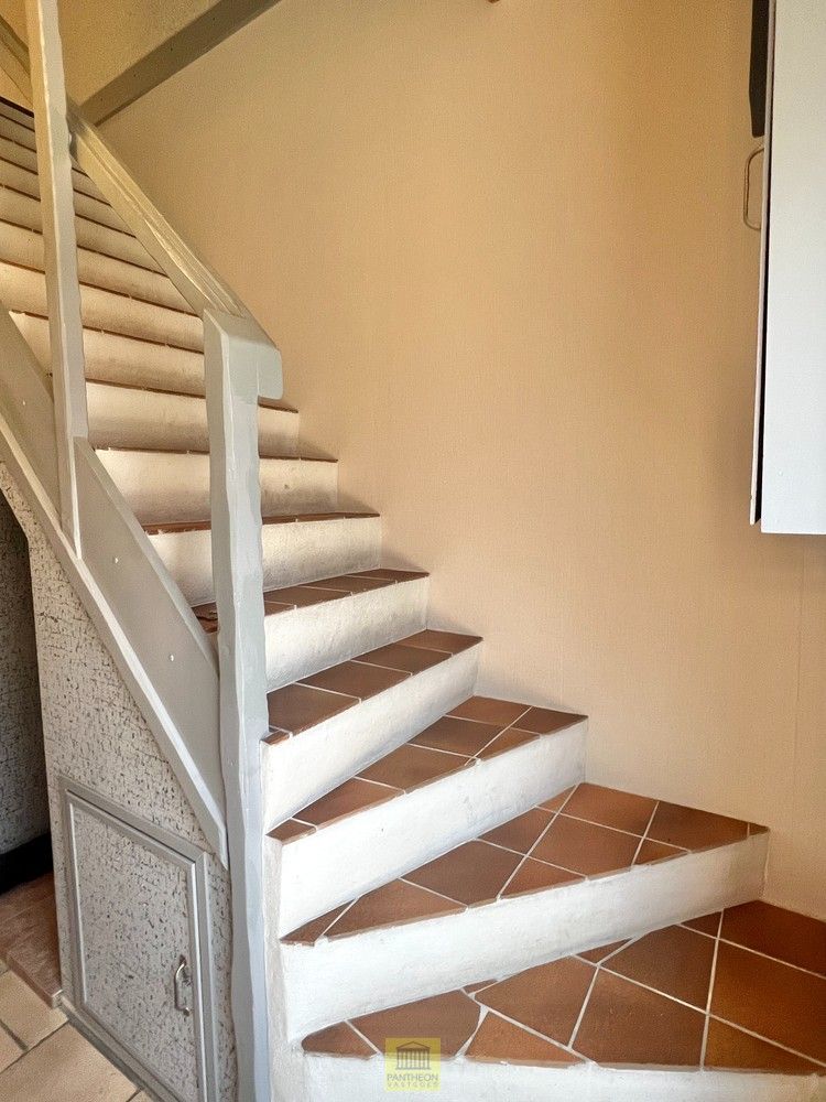 Rustig gelegen ruime woning- 4 slaapkamers Liedekerke foto 8