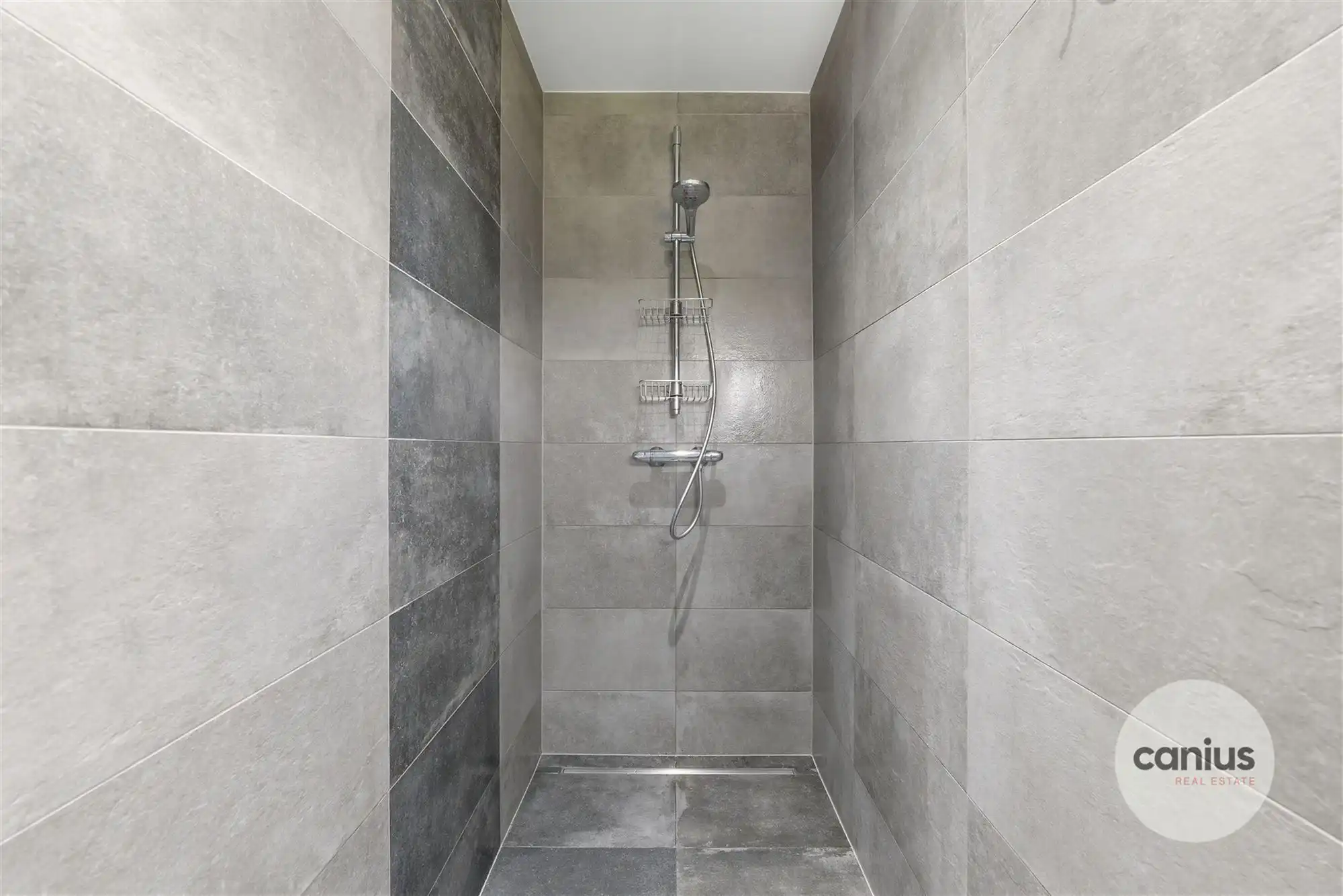 STIJLVOLLE, ENERGIEZUINIGE WONING MET LIFT, 3 SLAAPKAMERS EN PRACHTIGE TUIN NABIJ CENTRUM LANDEN foto 20