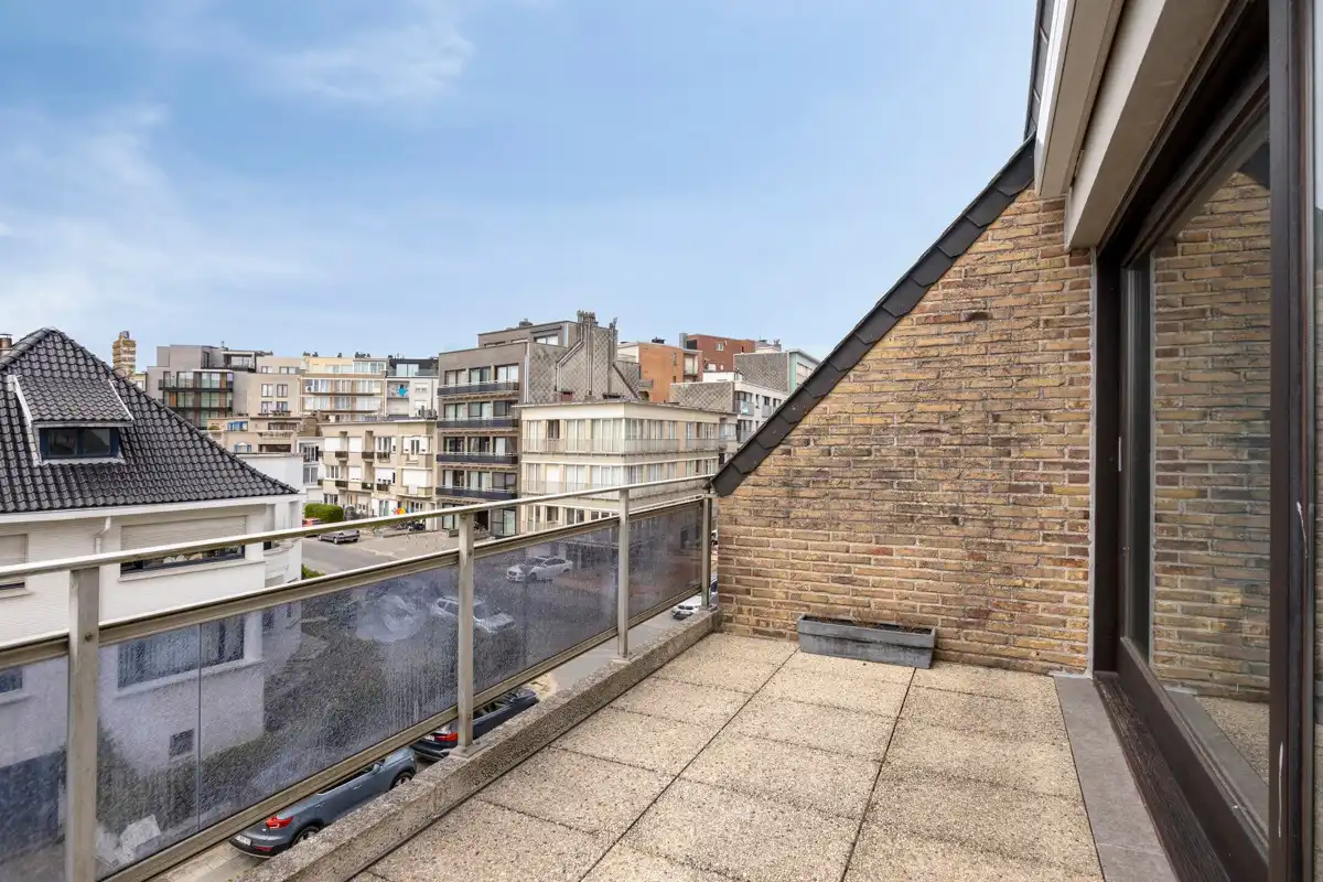 Ruim appartement met groot terras te koop in Koksijde! foto 20