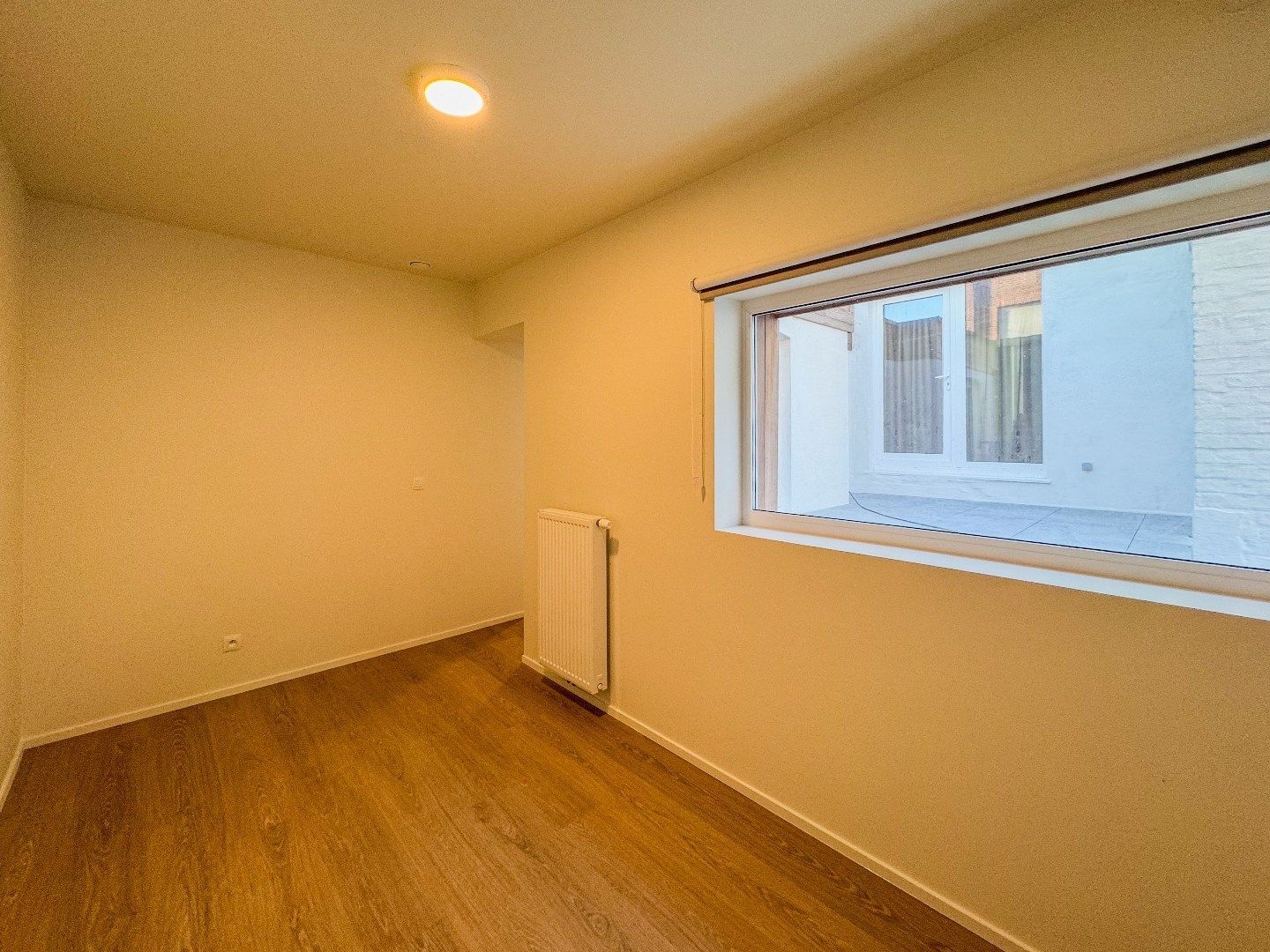 Ruim appartement met 3 slaapkamers en terras in het centrum. foto 21