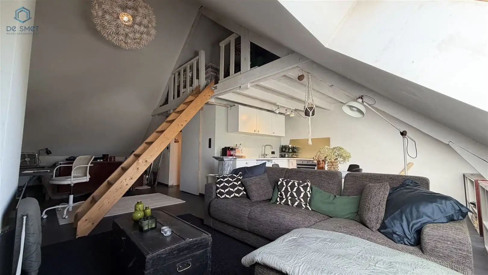 UNIEKE LANDELIJKE HOEVE OP 8.035 M² EEN DROOM VOOR PAARDENLIEFHEBBERS, GROTE GEZINNEN & ONDERNEMERS foto 18