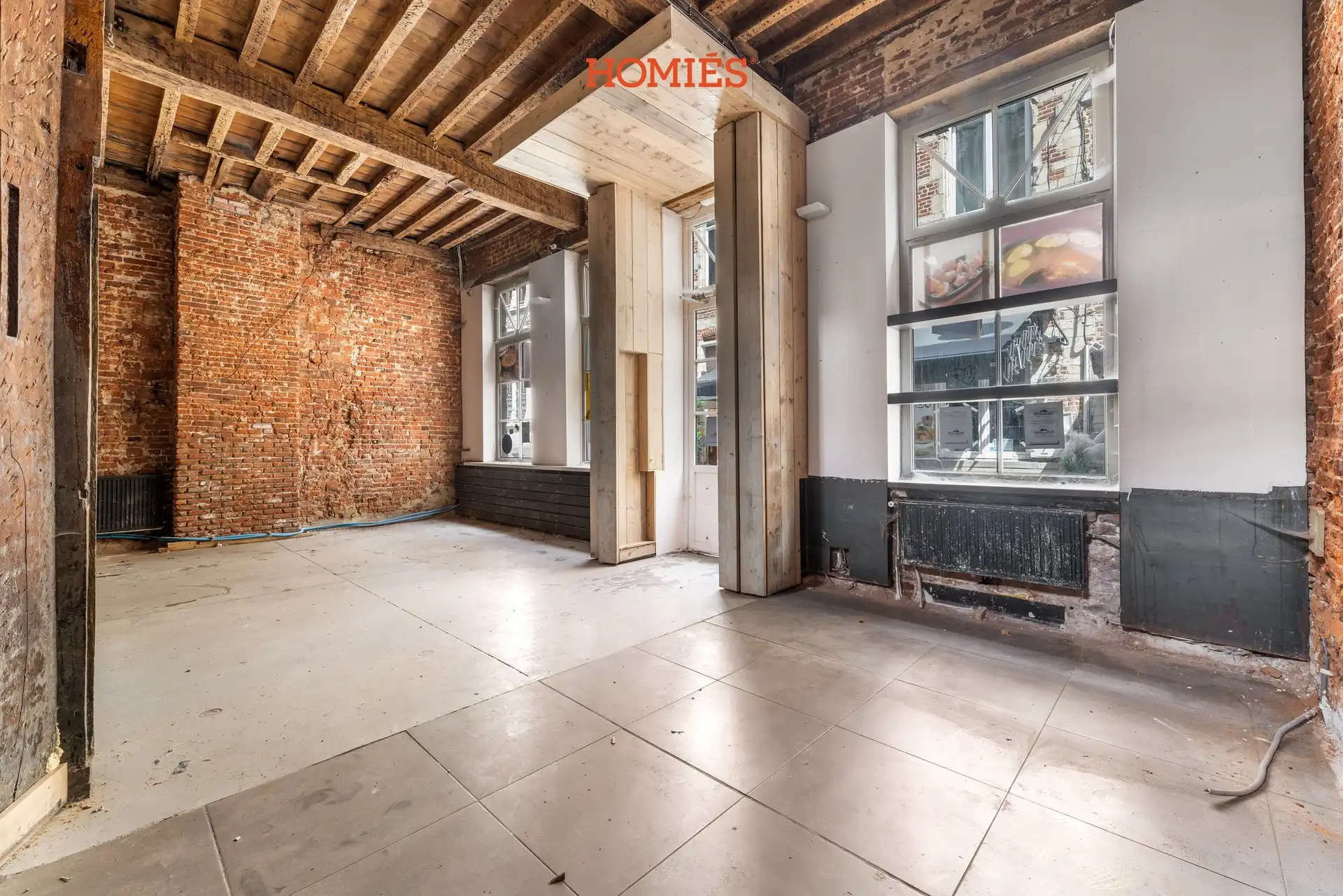 Ruim handelspand op toplocatie in de Muntstraat foto 3