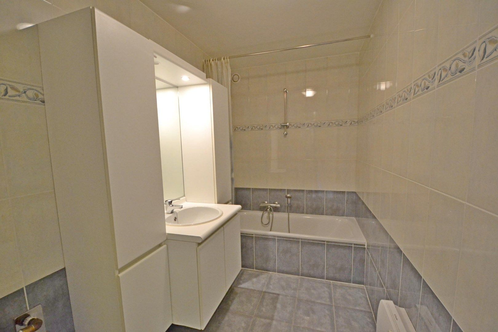 Appartement in het centrum van Torhout foto 5