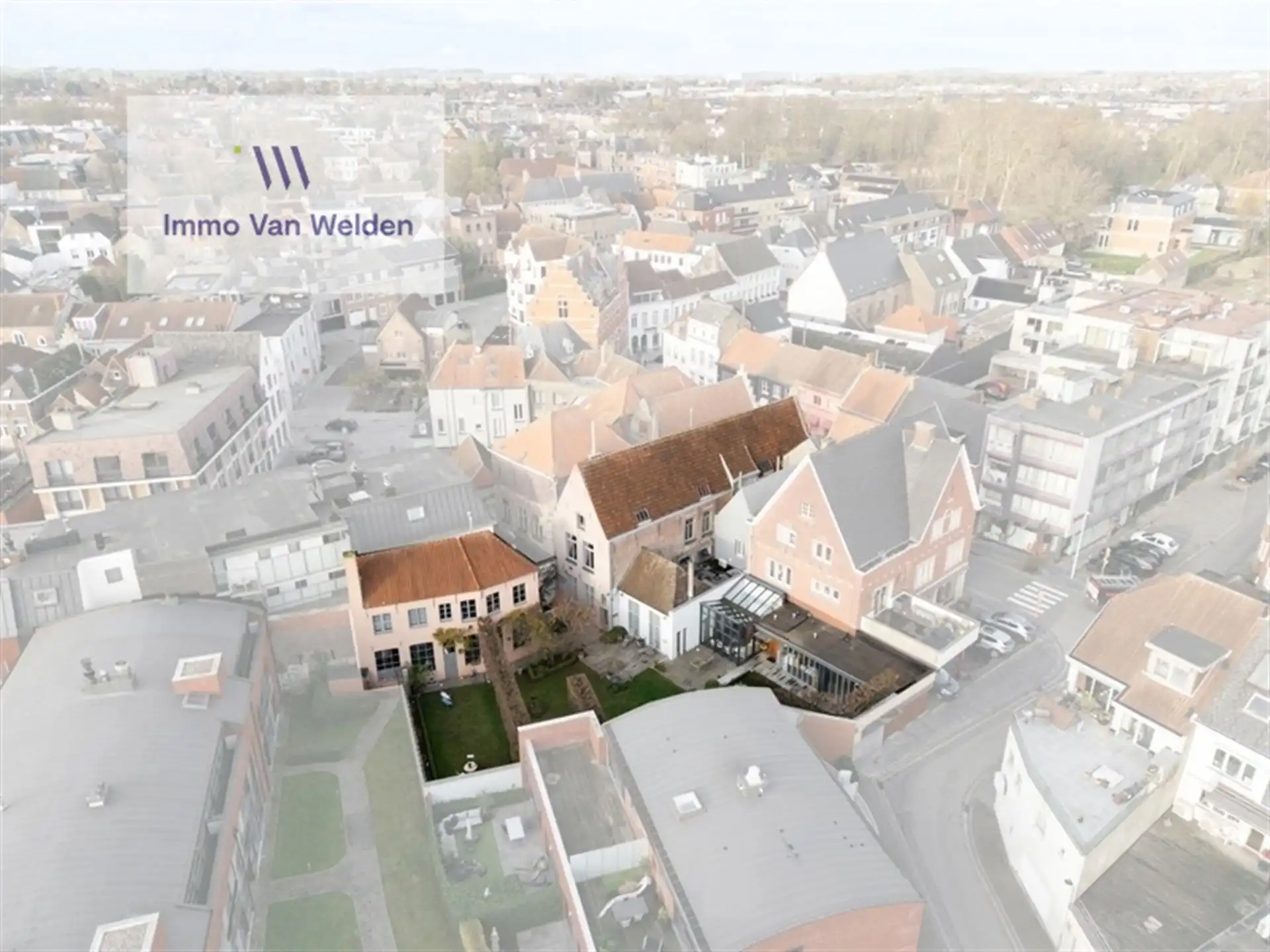 Unieke karakterwoning met handelszaak in hartje Oudenaarde – de voormalige drukkerij “De Scheldegalm” foto 6