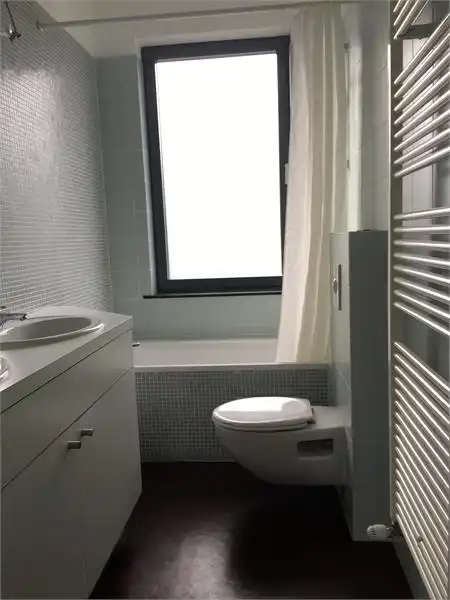 STADSWONING MET STADSTUIN EN PRAKTIJKRUIMTE foto 9