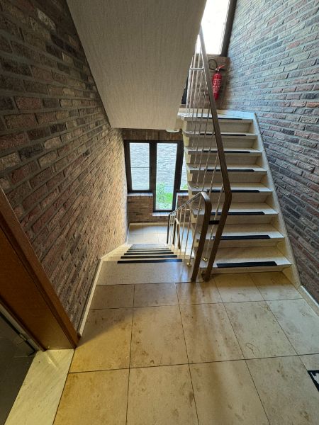 Gezellig appartement met 3 slaapkamers en garage foto 21