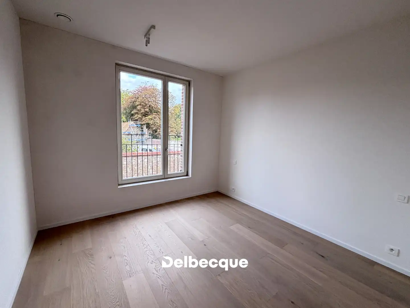 Instapklare stapelwoning met 2 slaapkamers op toplocatie in Brugge foto 9