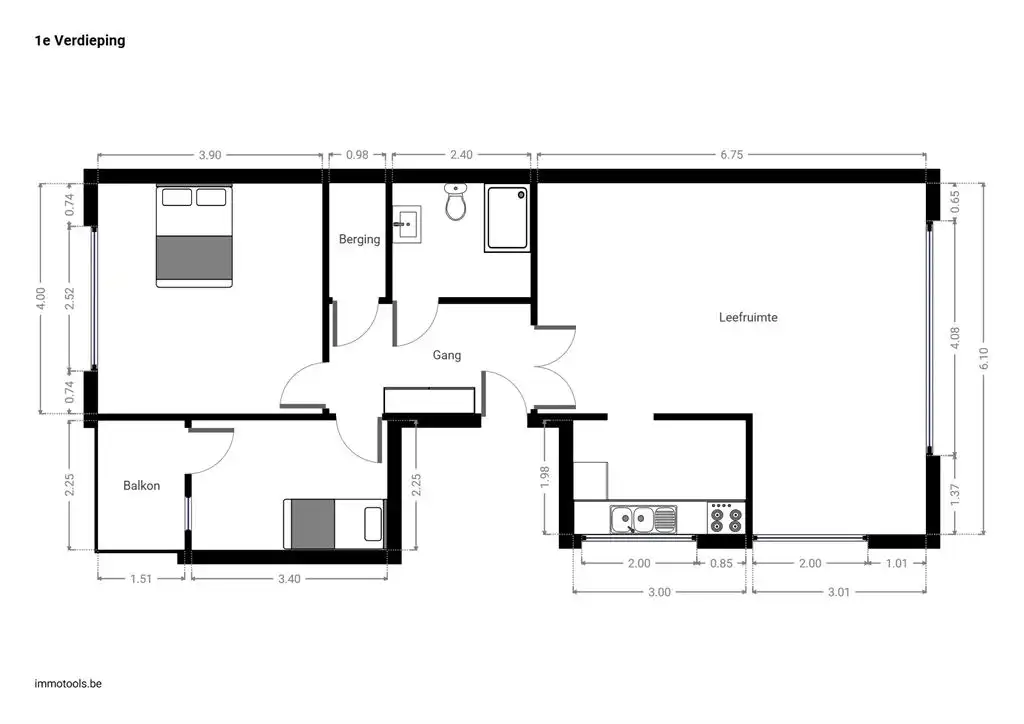Gerenoveerd appartement met terras foto 16