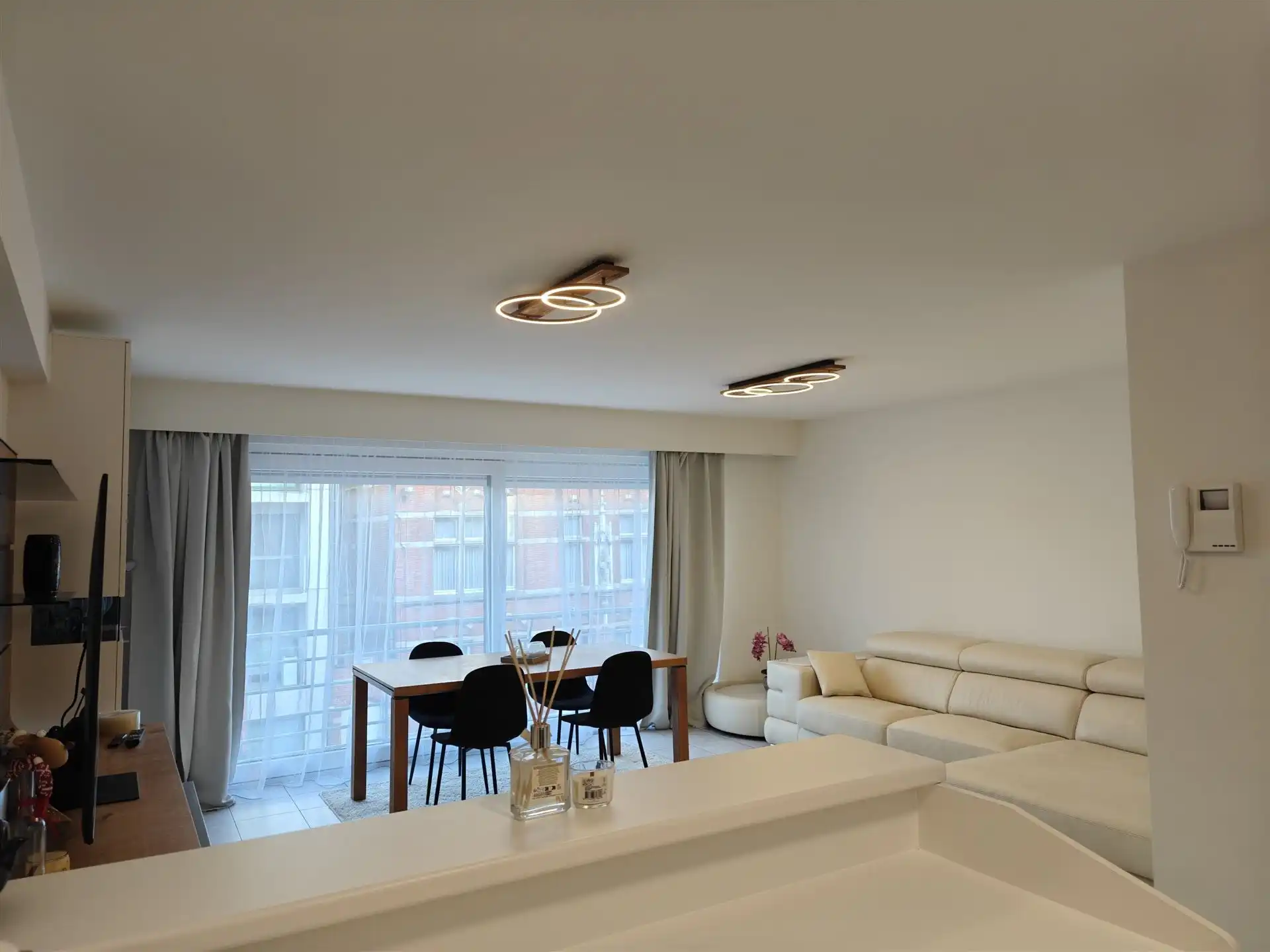 Appartement 2 slaapkamers foto {{pictureIndex}}