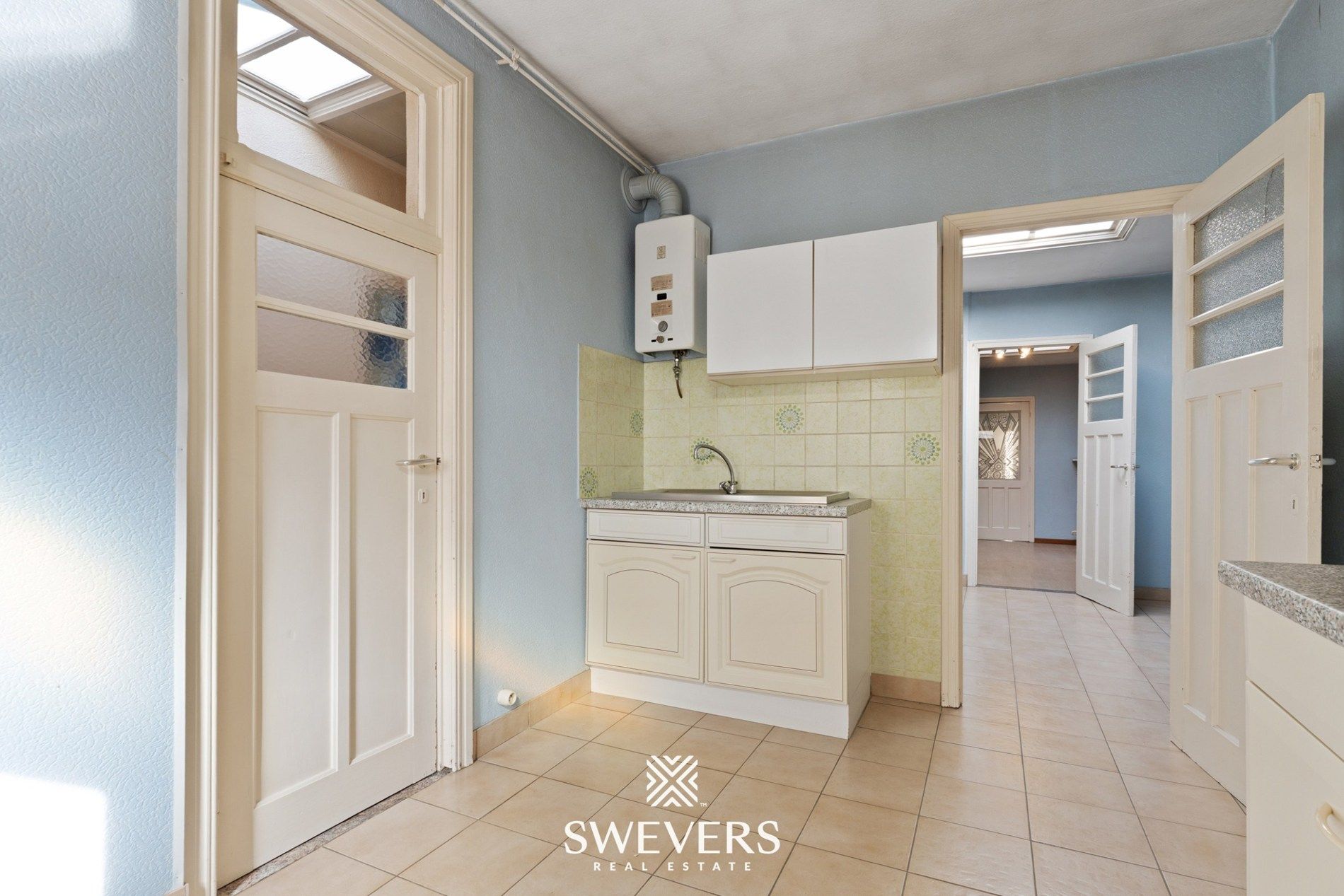 Woonst met 5 slaapkamers en hangar van 250m² in centrum Beringen foto 19