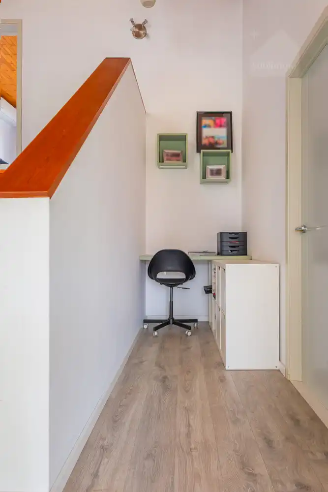Ruime gezinswoning met 4 slaapkamers op een perceel van 840 m² foto 16