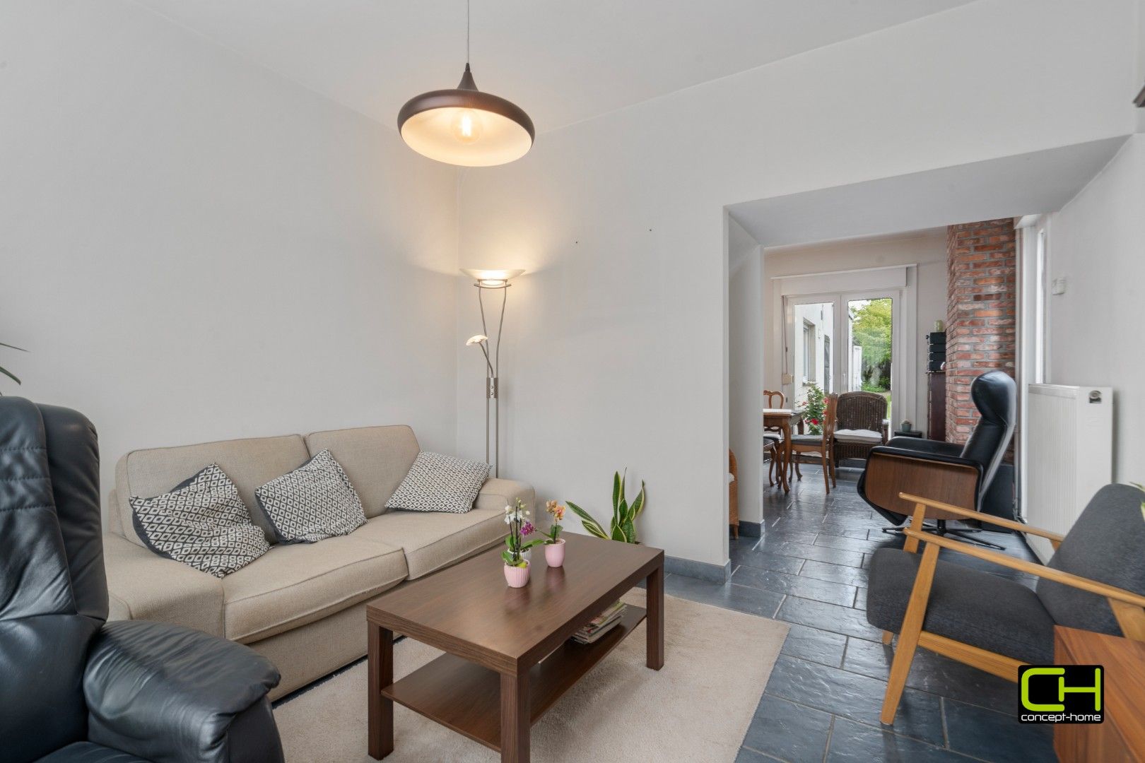 Halfopen bebouwing met tuin te koop in Sleidinge foto 4