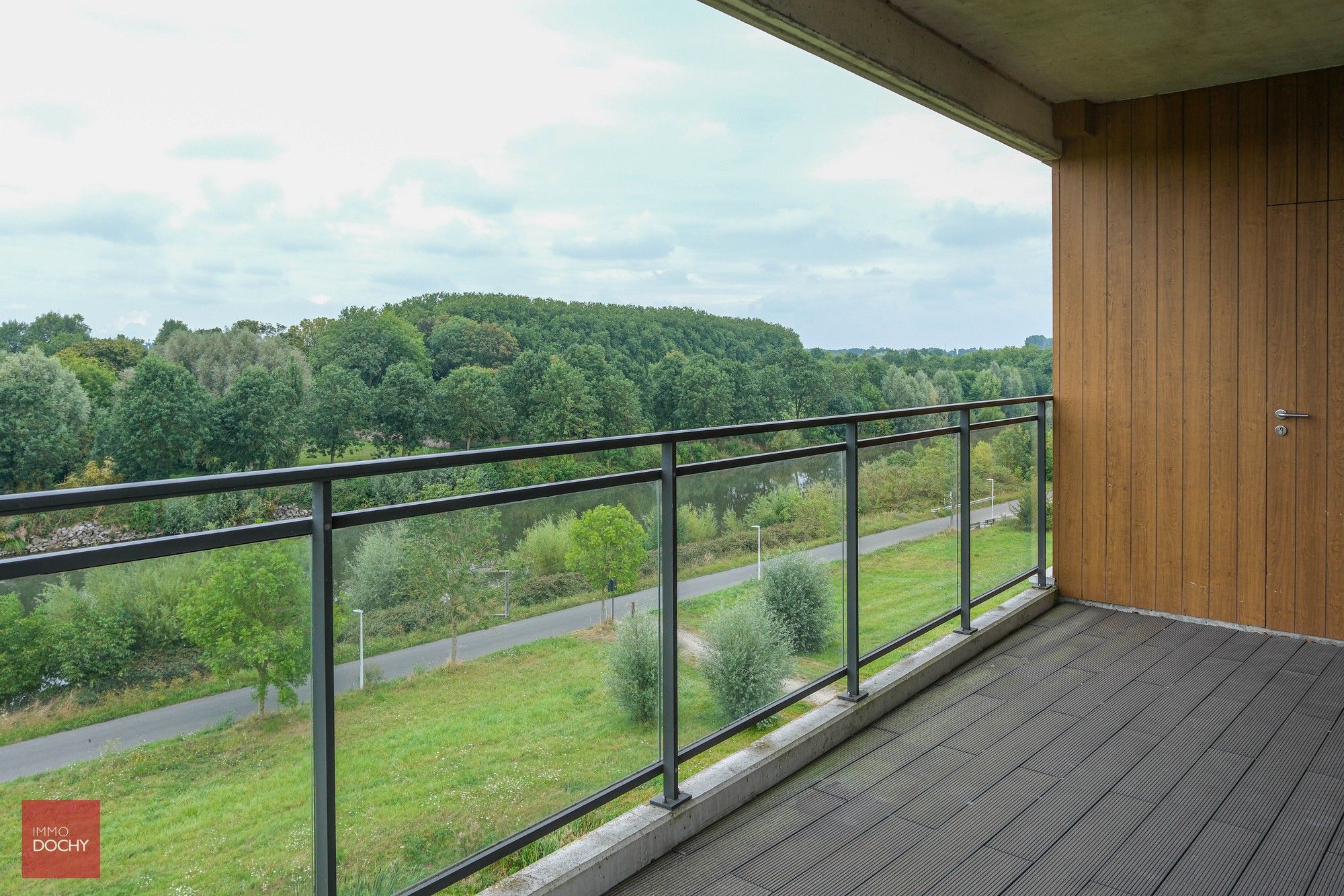 Prachtig appartement op de 3de verdieping met subliem Leiezicht foto 5