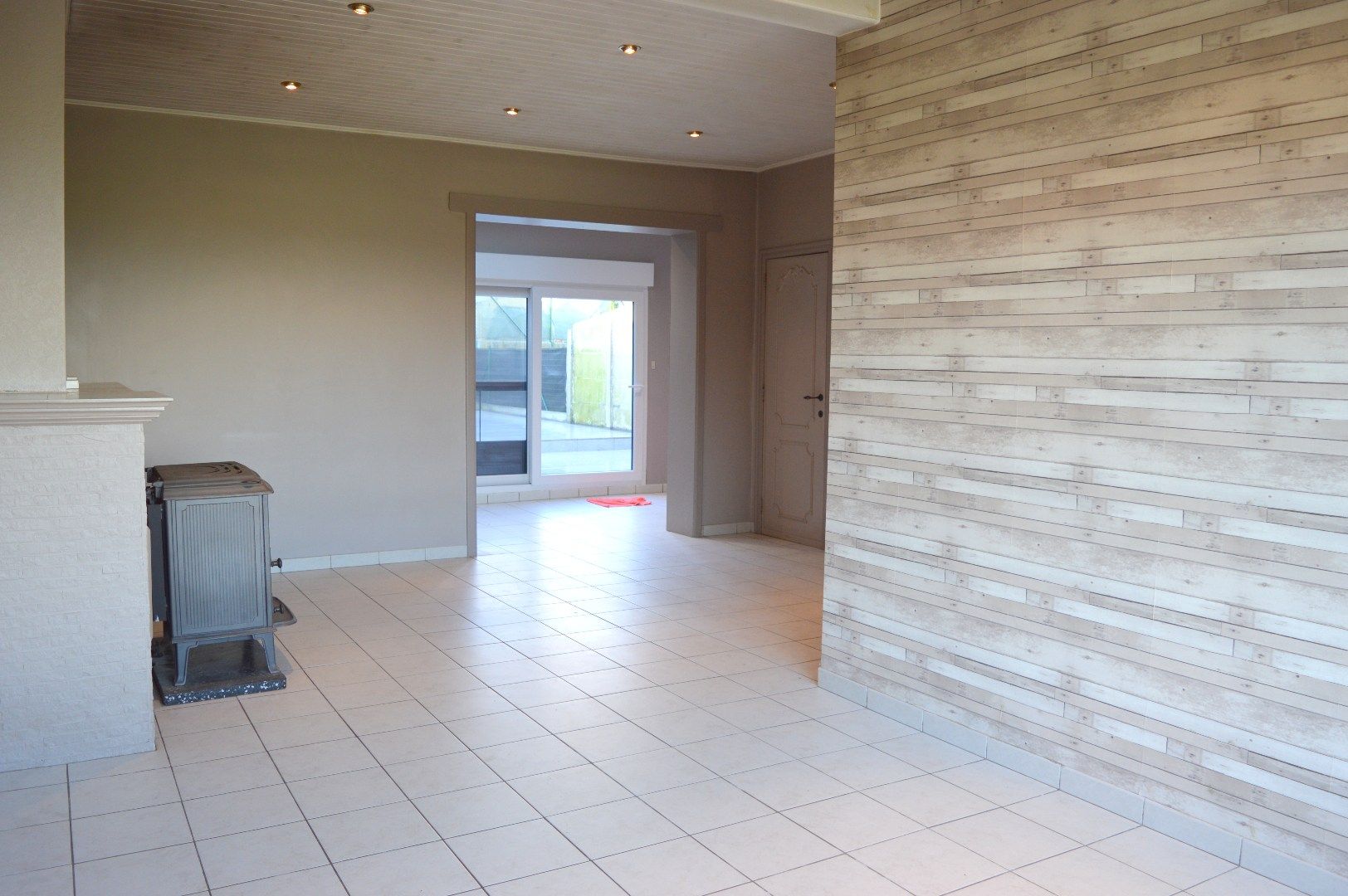 Rustig gelegen gezinswoning met 4 slaapkamers  foto 2