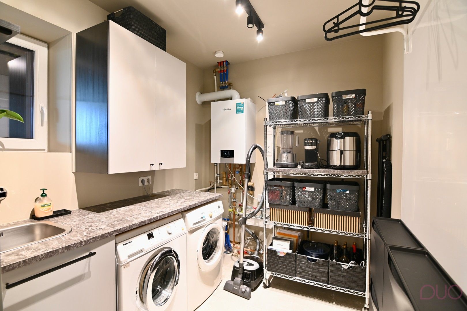 Instapklare, volledig gerenoveerde designwoning – inclusief inboedel aan meerprijs foto 23