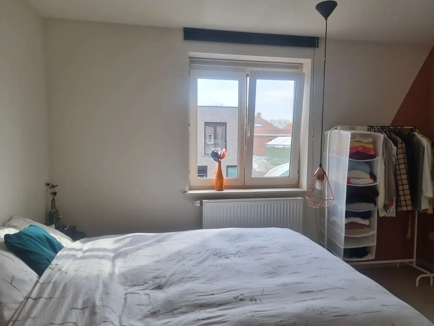 Ruim duplex appartement met garage. foto 6