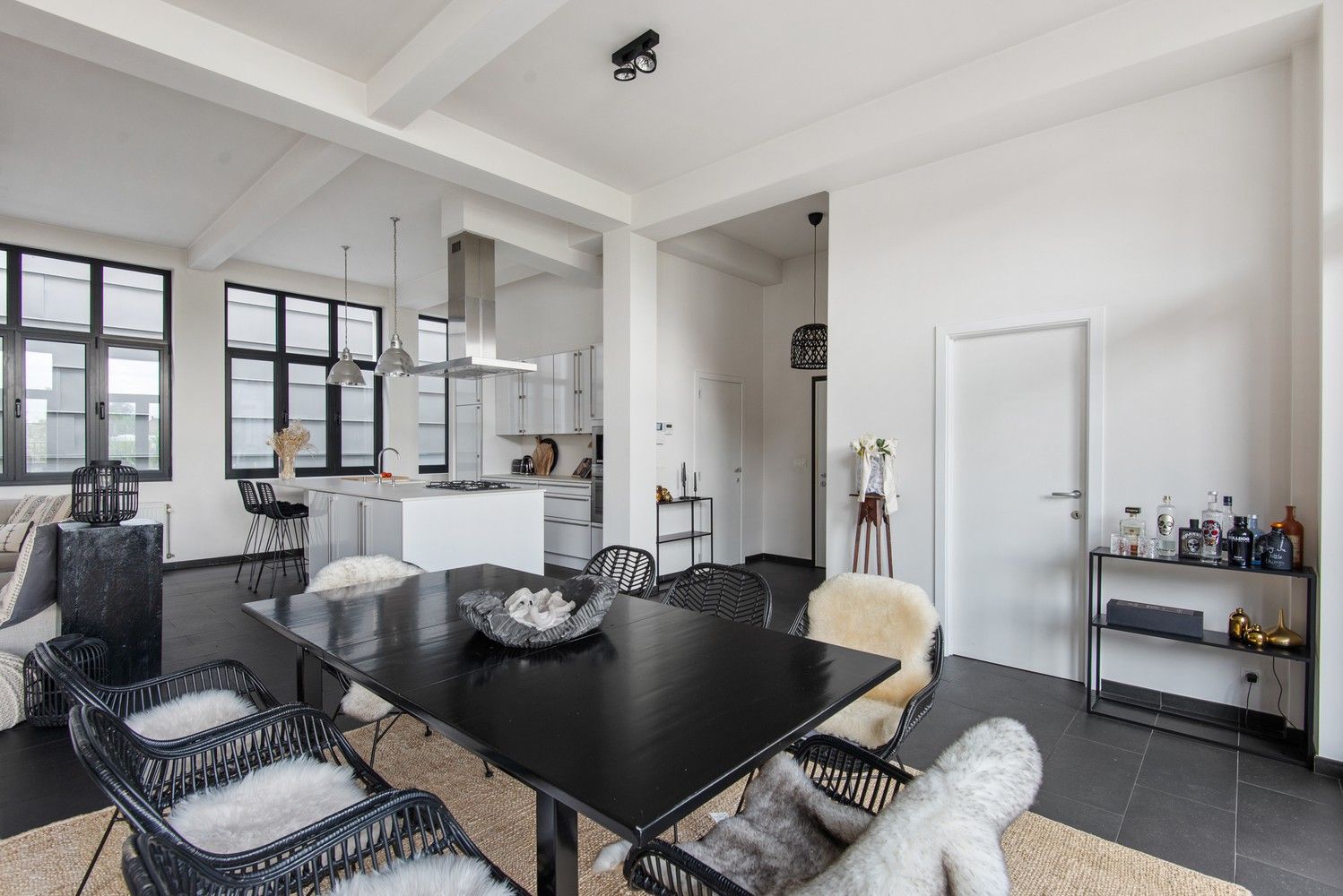 Stijlvolle loft met 2 à 3 slaapkamers en Z-terras te Antwerpen! foto 10
