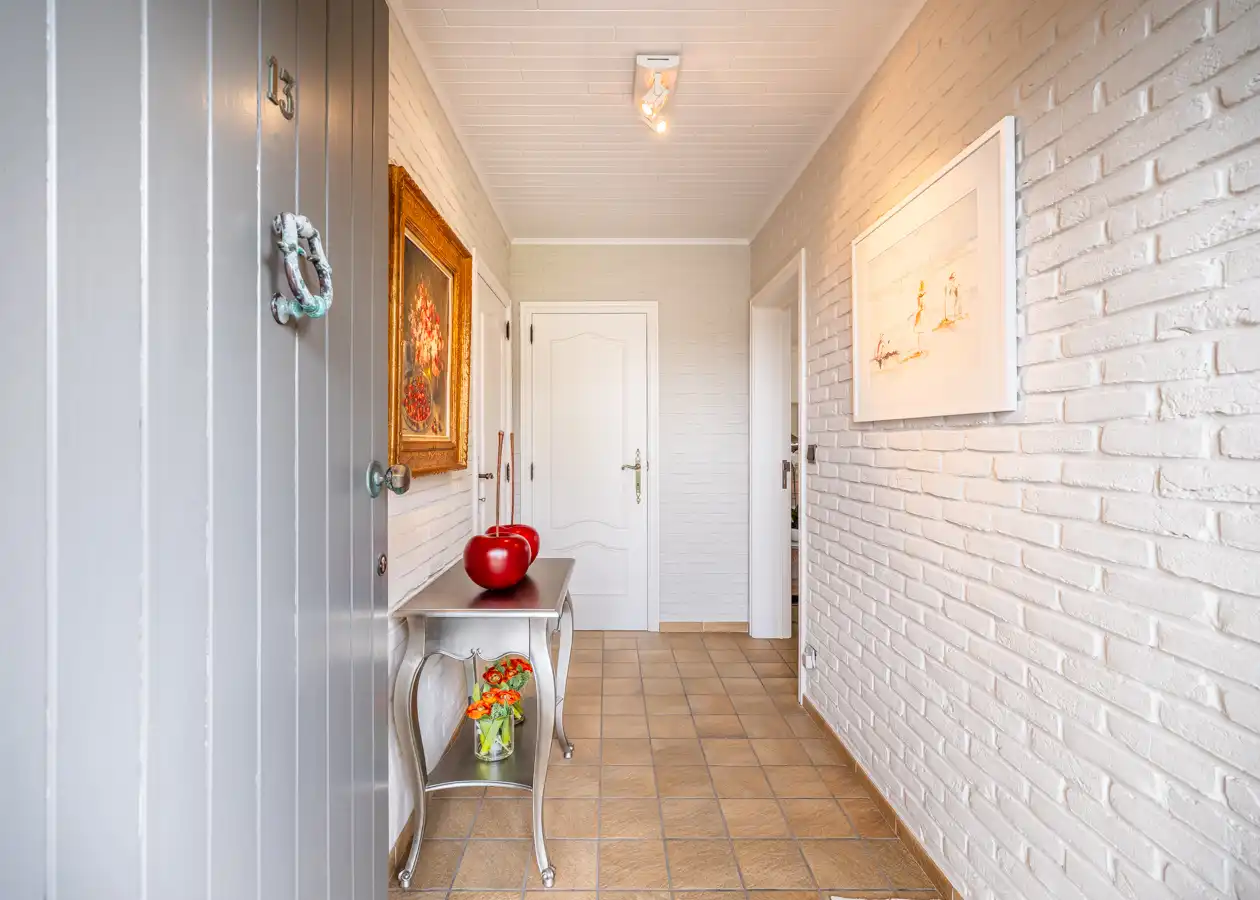 Vrijstaande bungalow met 2 slpk, tuin rondom en label C foto 2