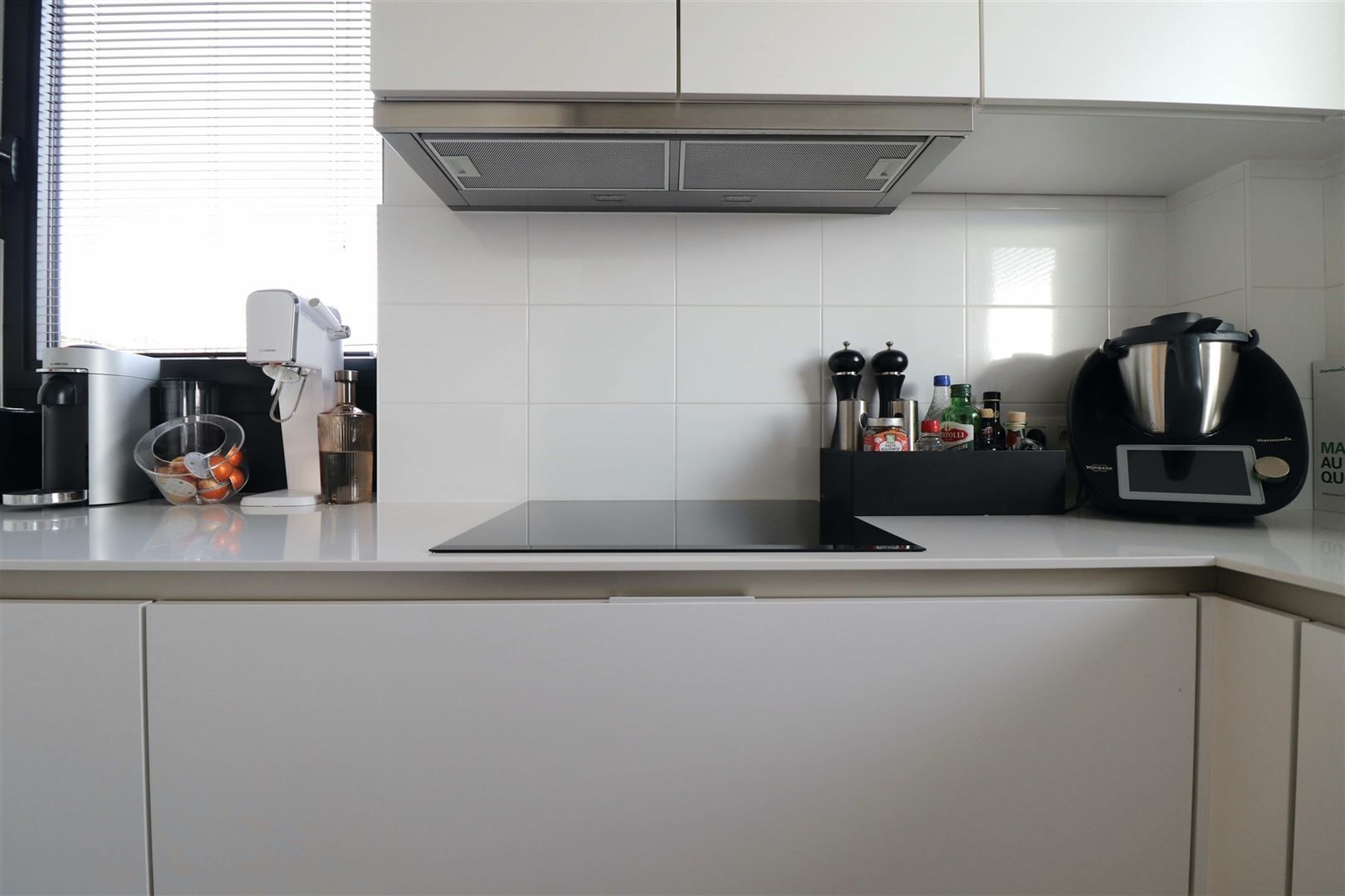 Luxe appartement met terras en parking  foto 6