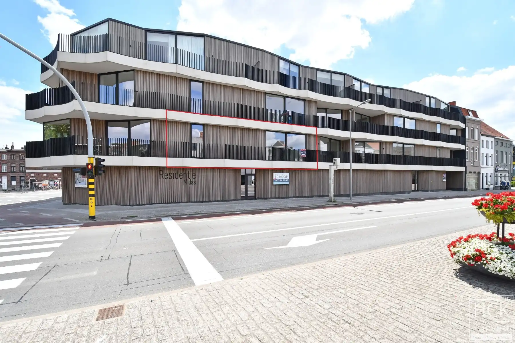 KORTRIJK - Duurzaam nieuwbouwapp. met 1 slpk + autostaanplaats foto {{pictureIndex}}