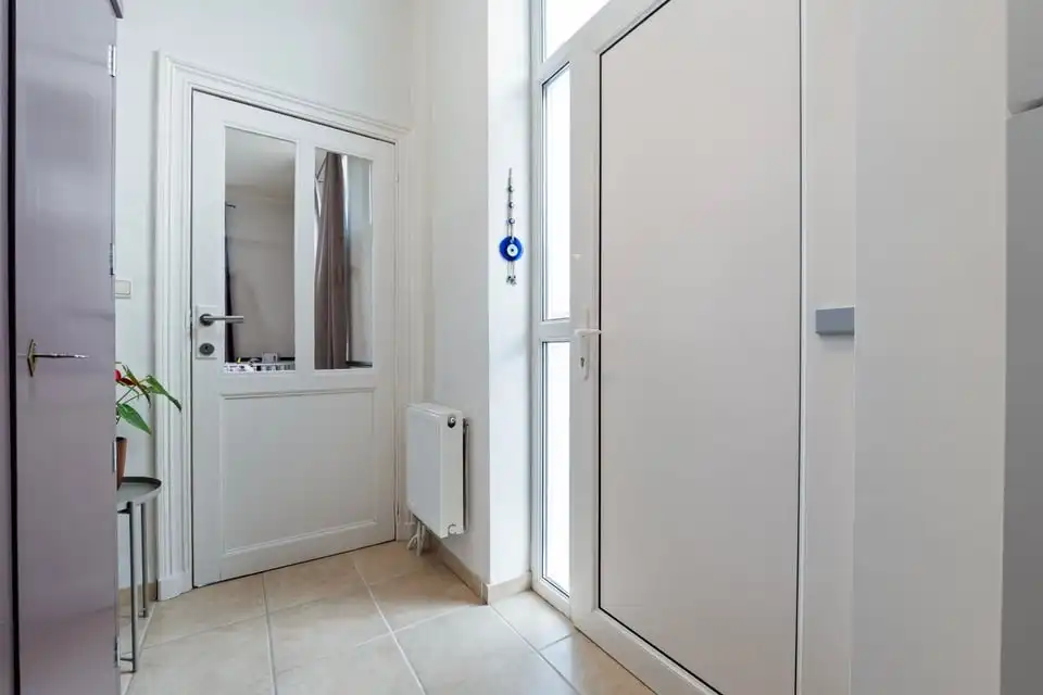 CHARMANTE GEZINSWONING MET 2 SLKS + MOGELIJKHEID TOT 3 SLKS IN HET LANDELIJKE GINGELOM foto 5