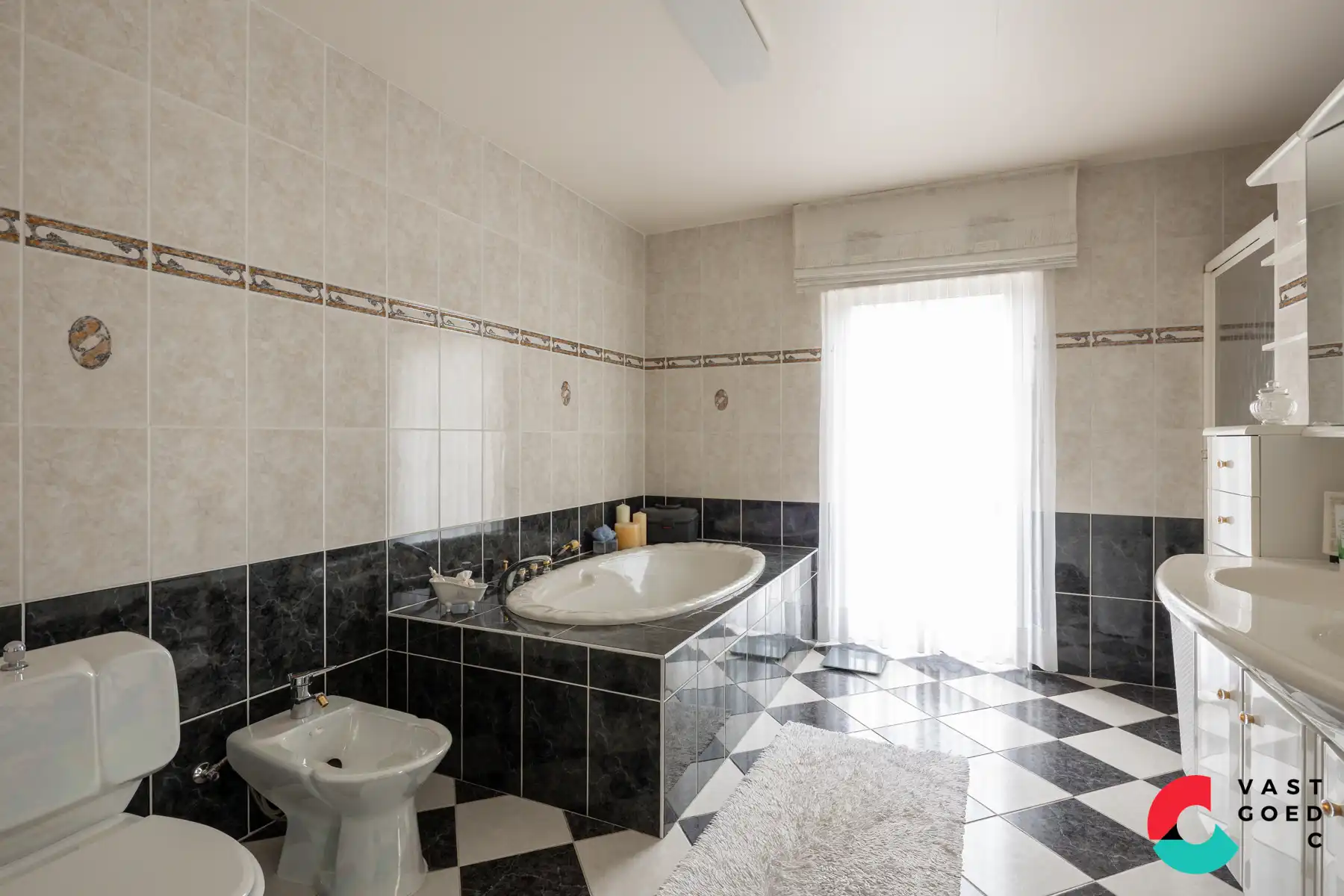 Huis te koop foto 17