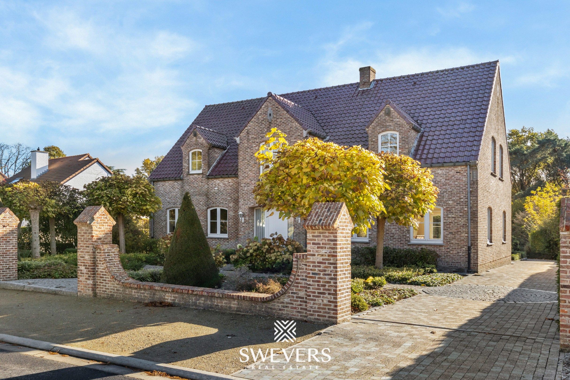 Ruime gezinswoning (282m²) met 4 slaapkamers te Lummen foto 33