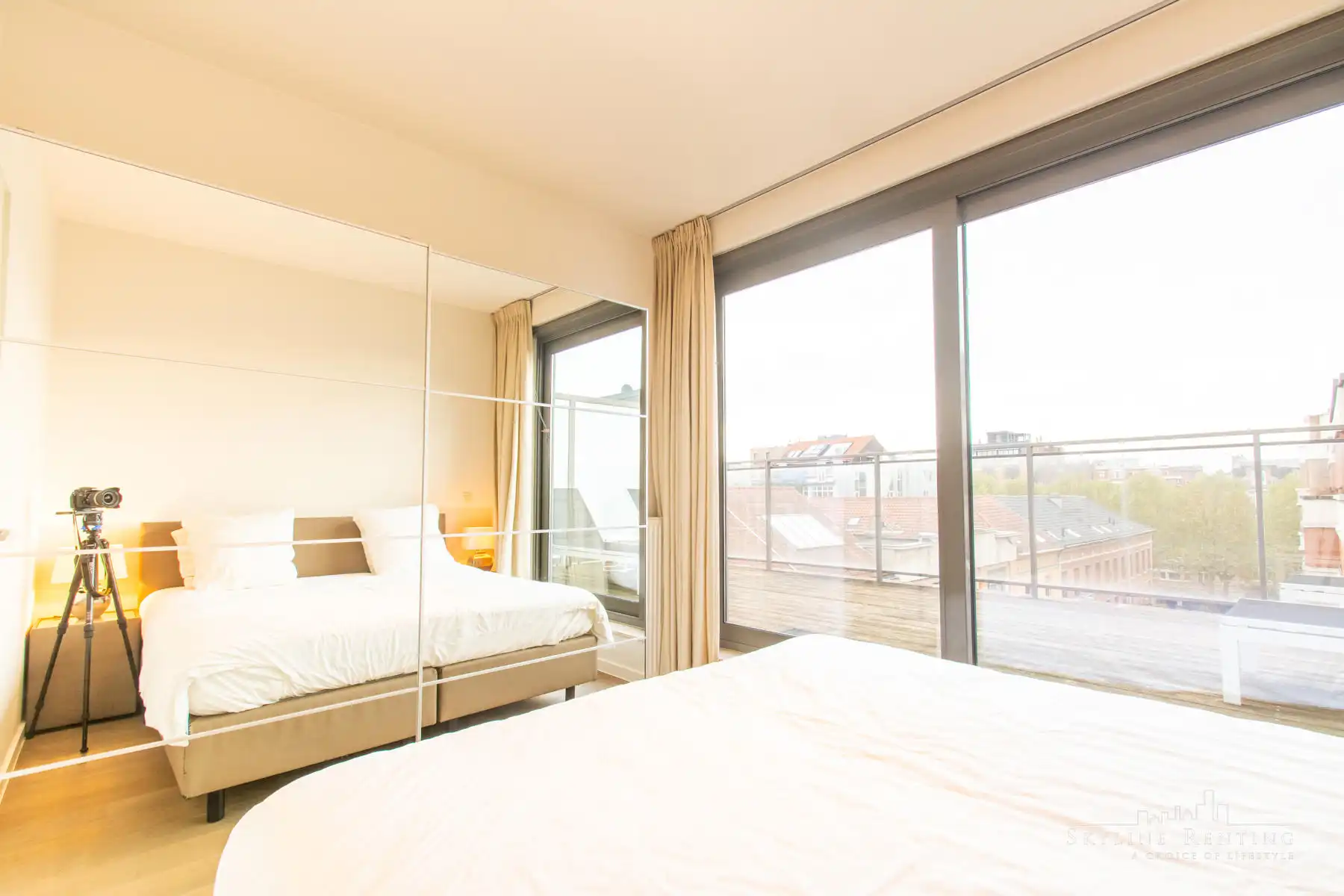 Mooi gemeubeld 2-kamer app. met prachtige TERRASSEN foto 8