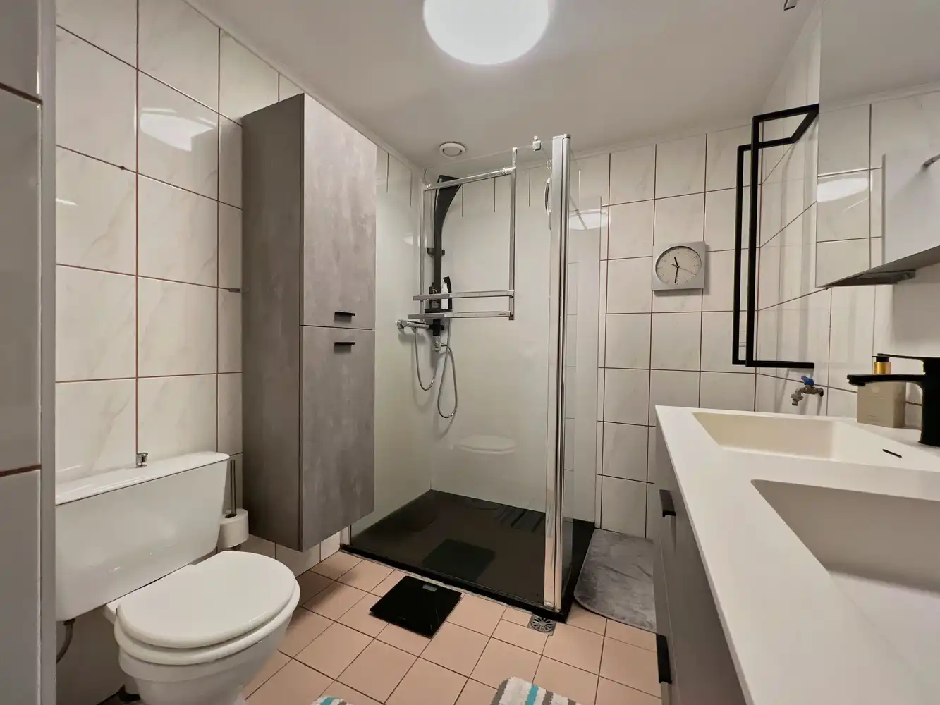 Instapklare woning met grote garage +polyvalente ruimte foto 10