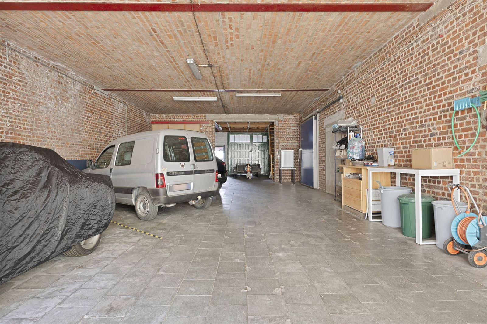 Woning met ruime loods te koop foto 31