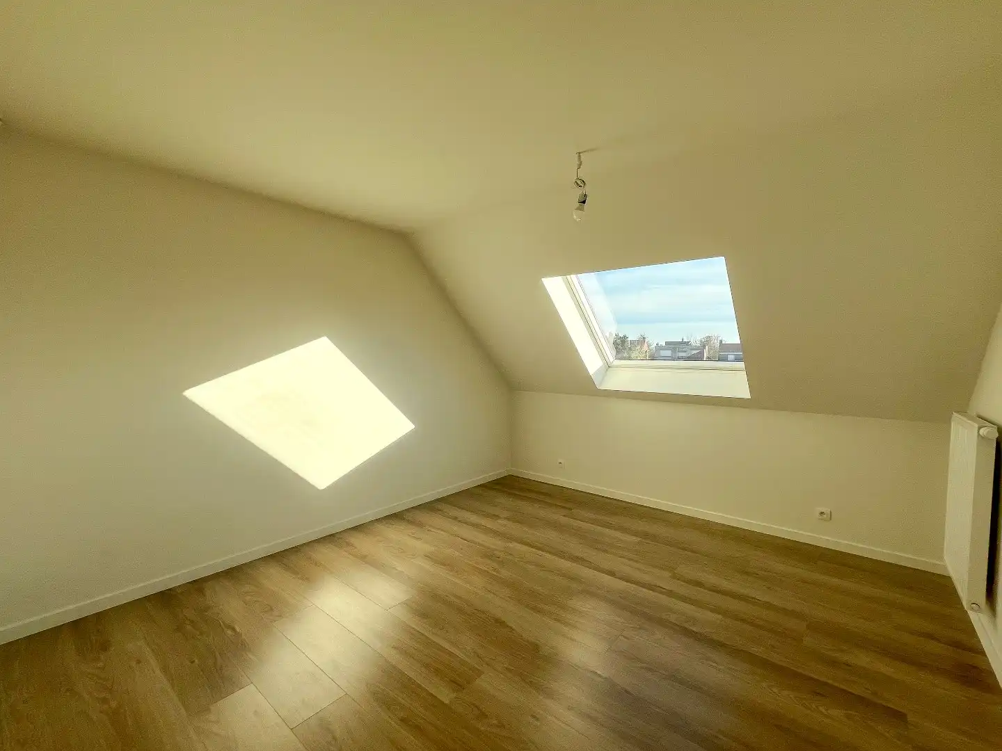 Halfopen nieuwbouwwoning met 3 slaapkamers foto 17