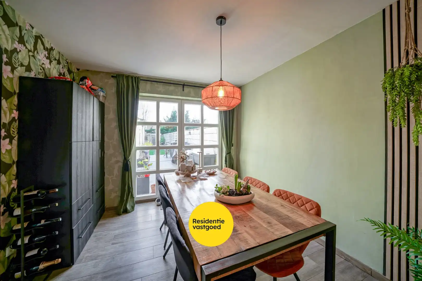 Instapklare gezinswoning met 4 slaapkamers en zonnige tuin in Bredene foto 8