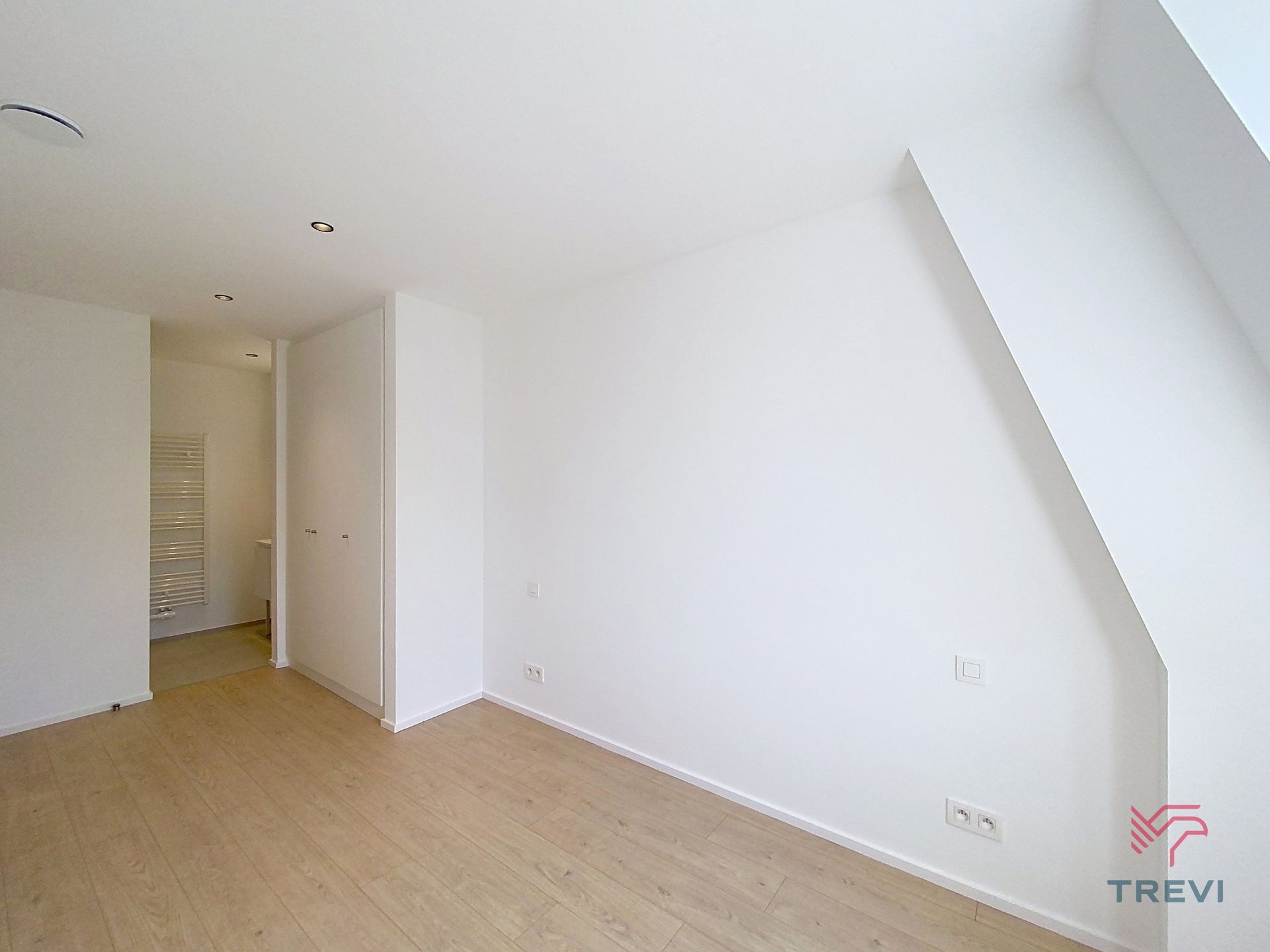 Appartement te huur foto 17